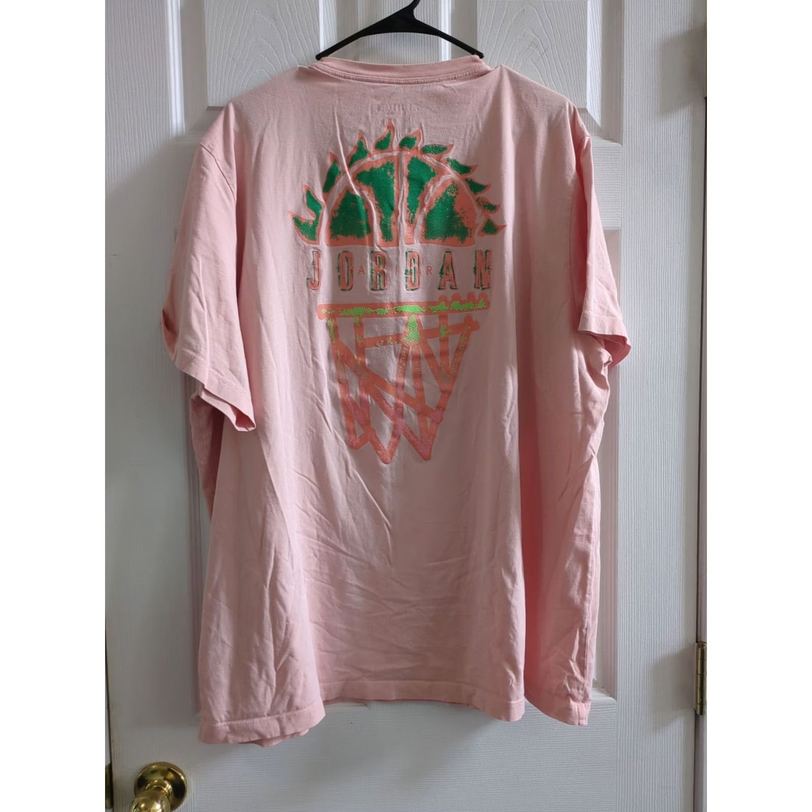 Jordan Brand Air Jordan Women's 3X Peach Graphic T-Shirt Jordan Shirt Women 3XL Peach Long Sleeve? Size XXL / US 16-18 / IT 52-54 - 5 Thumbnail