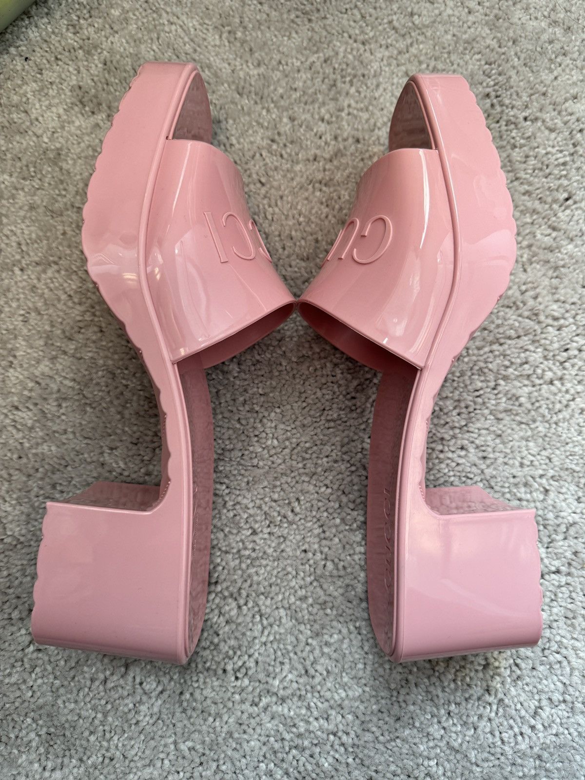 Gucci Rubber Gucci Logo Womens platform Size US 9 / IT 39 - 3 Thumbnail