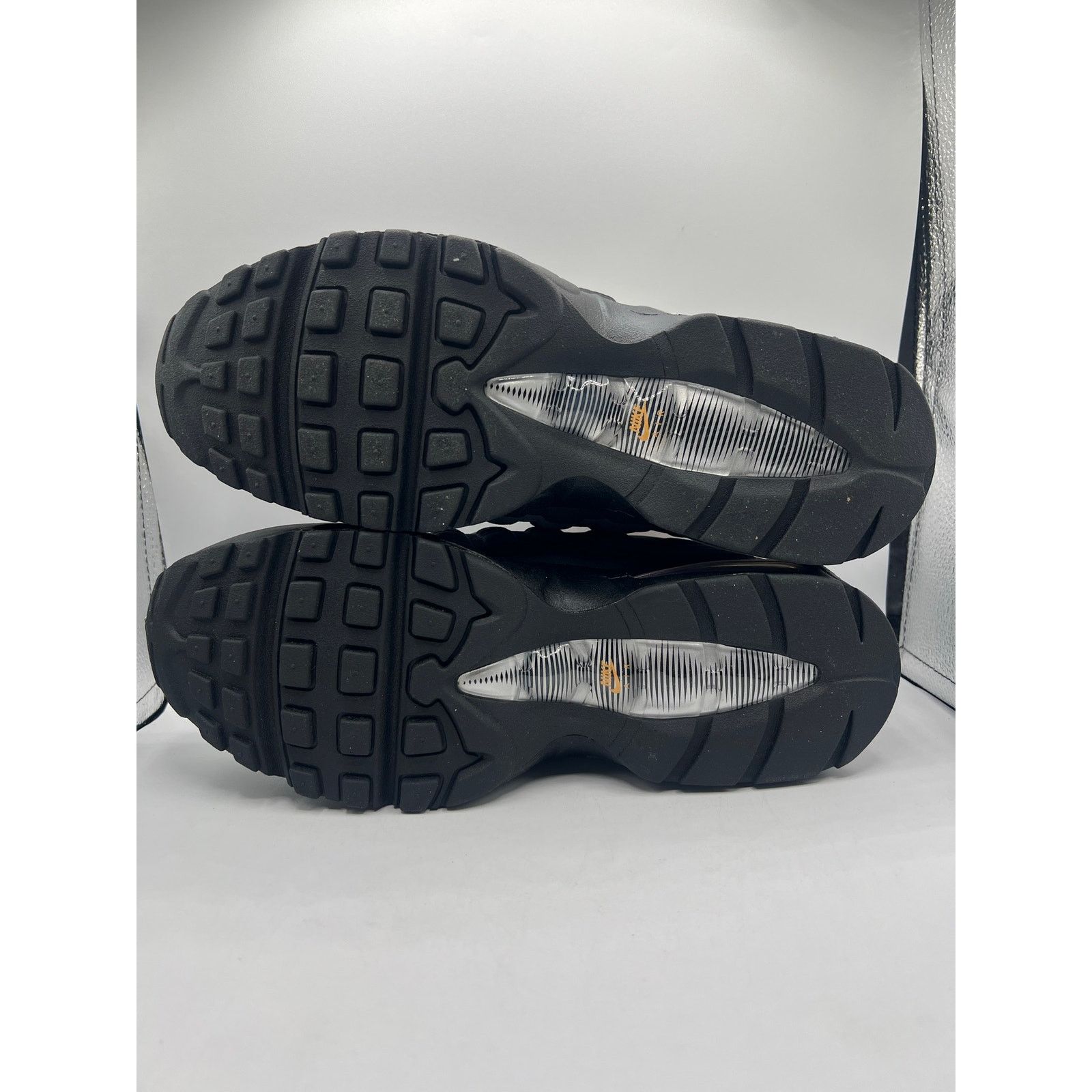 Nike Nike Air Max 95 “Black Bright Ceramic” size 9.5 men’s Size US 9.5 / EU 42-43 - 5 Thumbnail