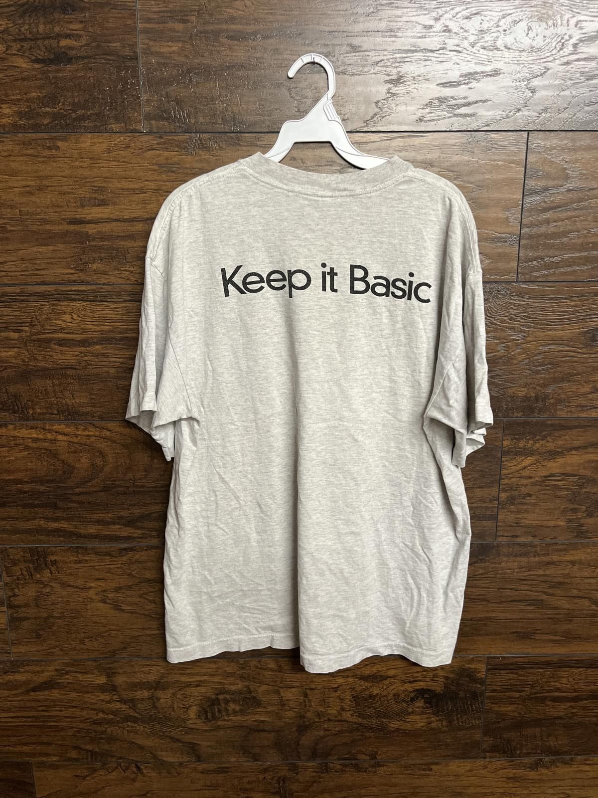 Designer VTG Basic Cigarettes T-shirt Keep it Basic Tee Made in USA Size US XL / EU 56 / 4 - 2 Thumbnail