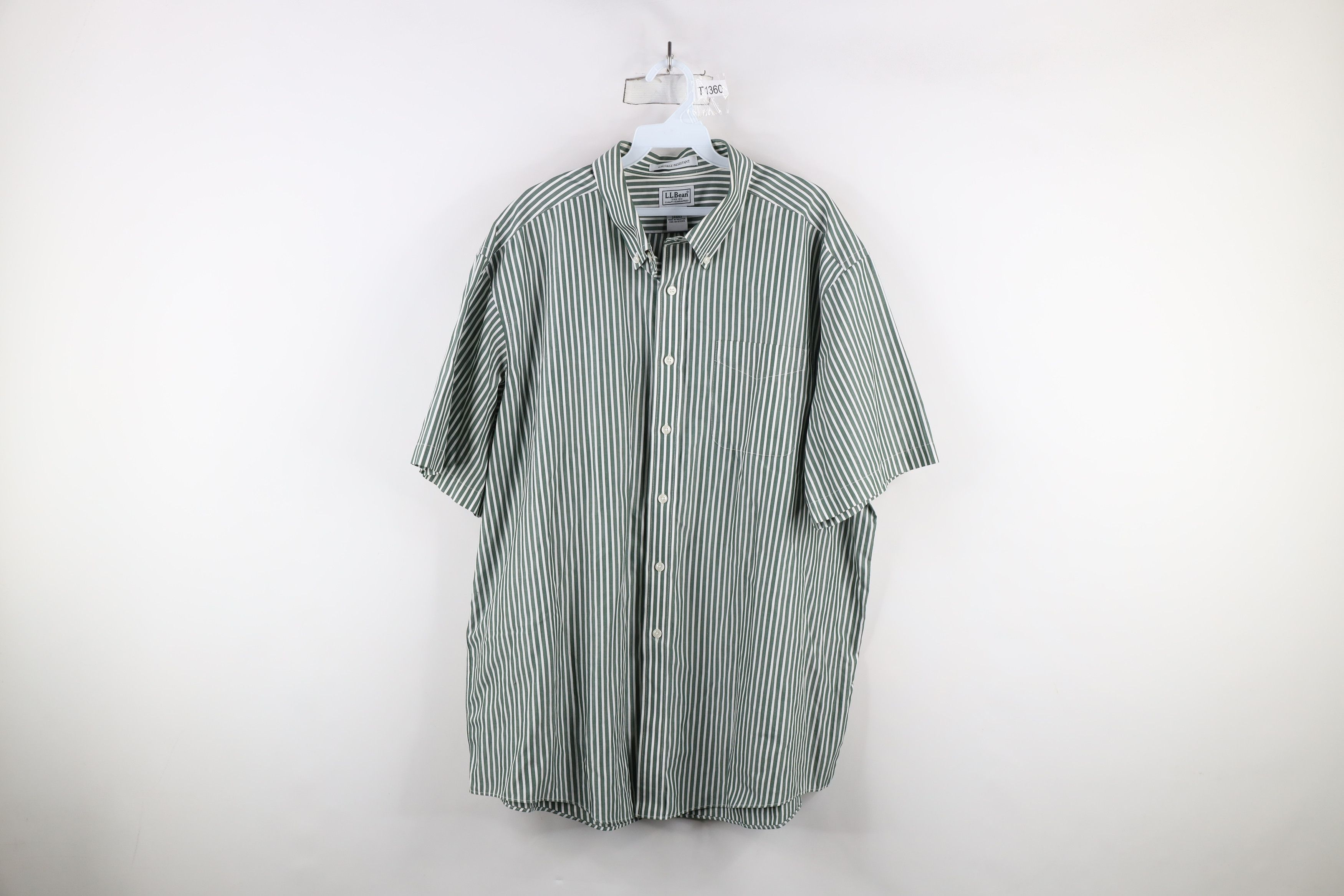 L.L. Bean Vintage LL Bean Wrinkle Resistant Short Sleeve Button Shirt Size US XL / EU 56 / 4 - 1 Thumbnail