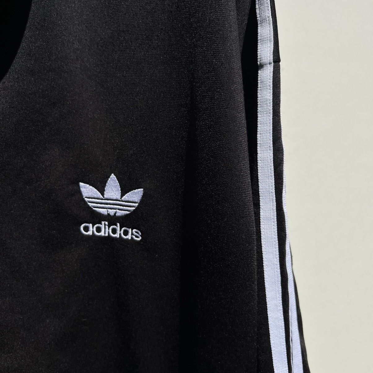 Adidas ADIDAS ORIGINAL MEN VINTAGE 90'S rare TRACK JACKET Size US L / EU 52-54 / 3 - 2 Thumbnail
