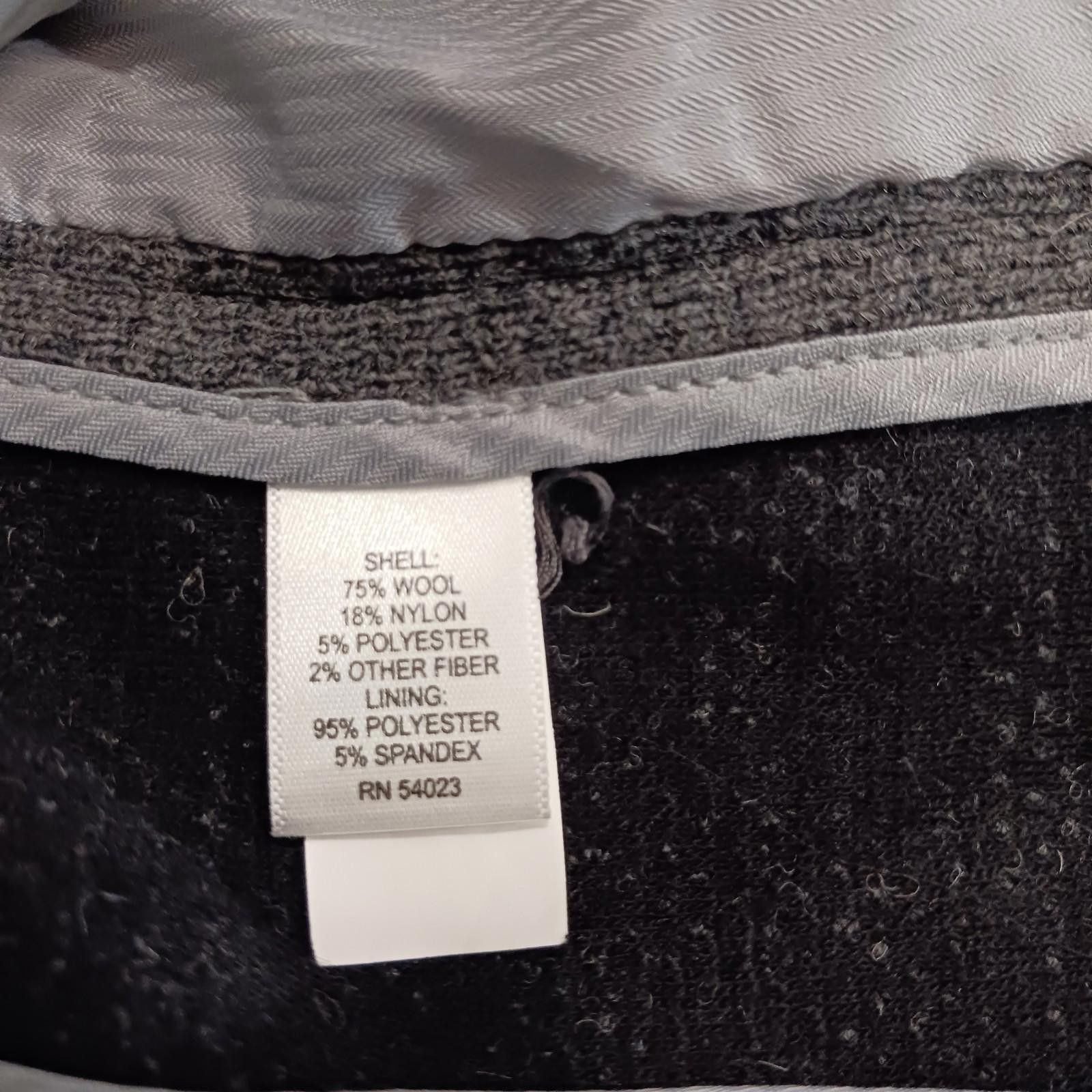 Banana Republic Banana Republic Italian Fabric Women's 6 Gray Wool Jacket Size M / US 6-8 / IT 42-44 - 4 Thumbnail