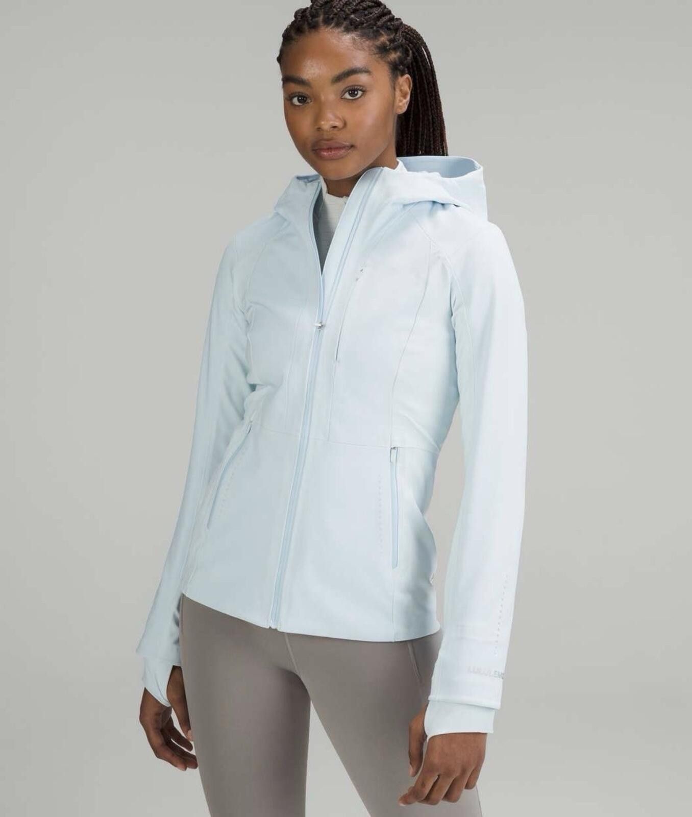 Lululemon Lululemon Cross Chill Jacket RepelShell size 6 Sheer Blue Size M / US 6-8 / IT 42-44 - 2 Thumbnail