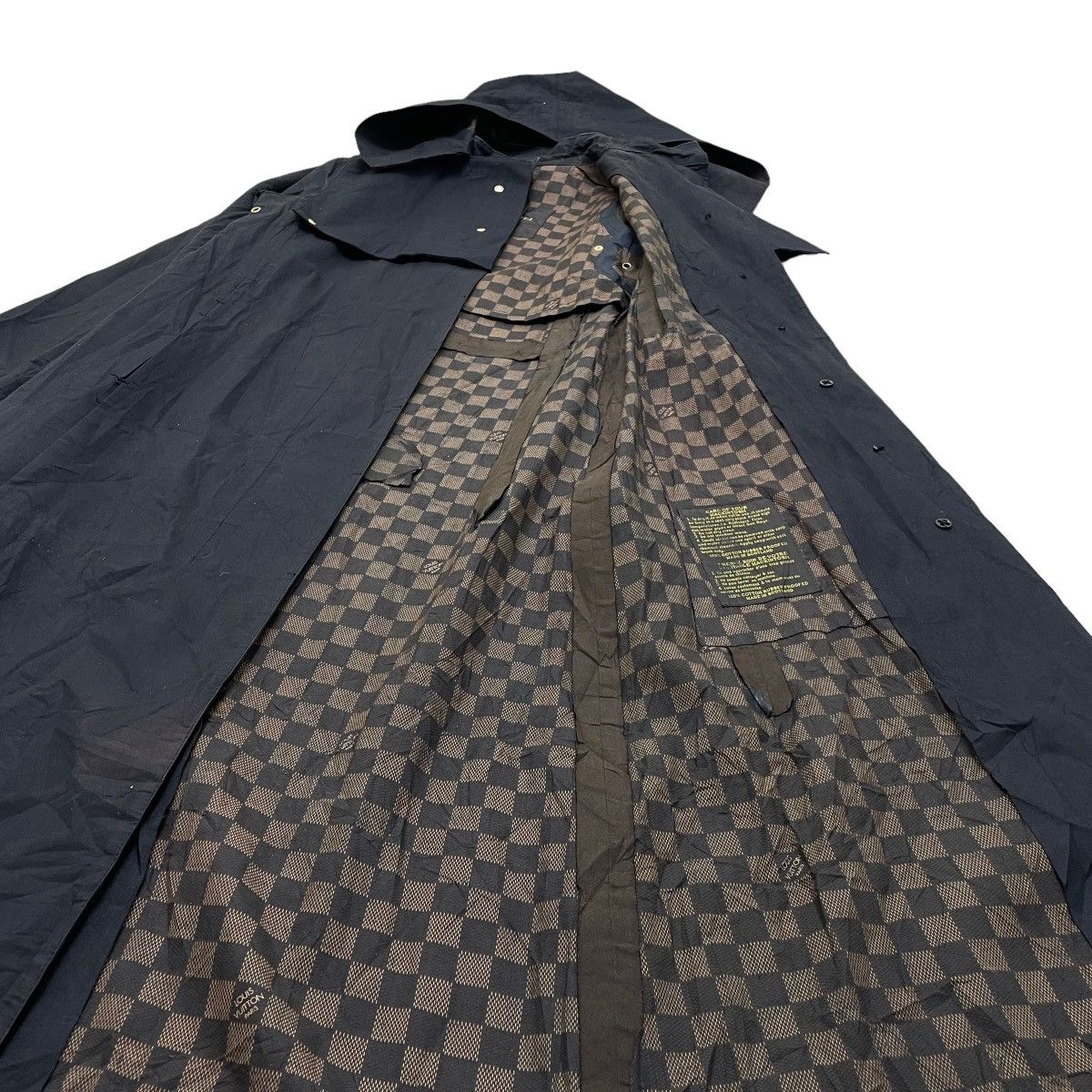 Louis Vuitton Louis Vuitton Lv Monogram X Mackintosh Waxed Hooded Jacket Size S / US 4 / IT 40 - 4 Thumbnail
