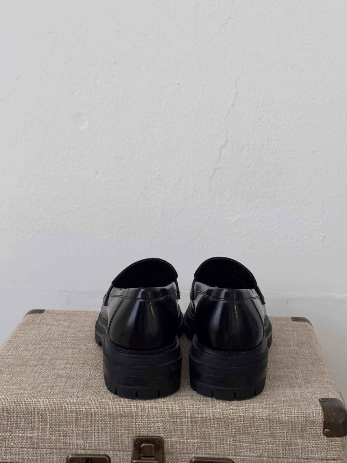Calvin Klein Grant Lug Sole Penny Loafers Size US 6.5 / IT 36.5 - 5 Thumbnail