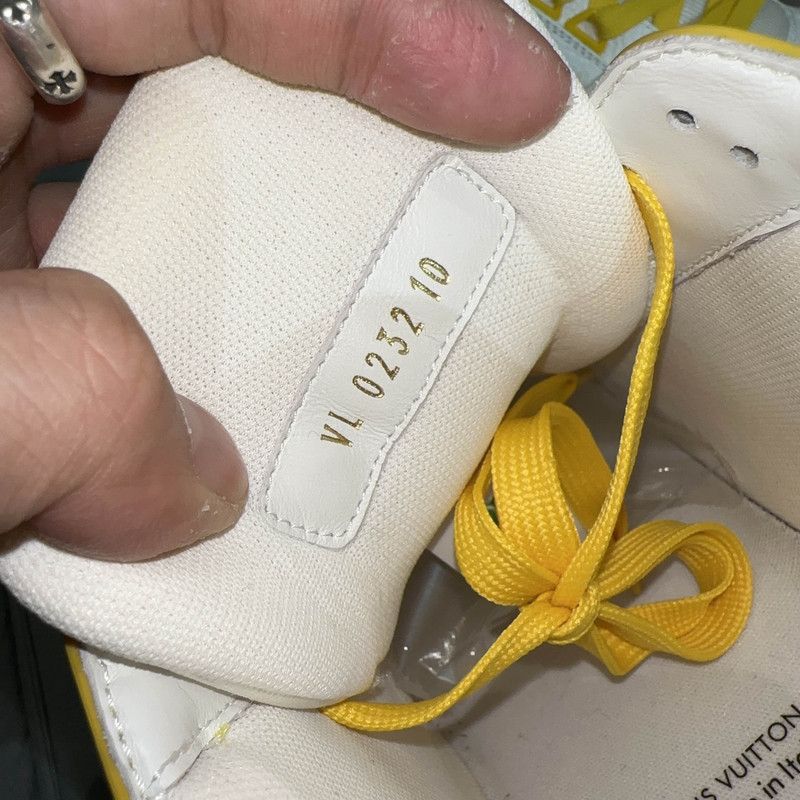 Louis Vuitton Louis Vuitton Yellow Low-Top Fashion Sneakers -2508 Size US 10 / EU 43 - 4 Thumbnail