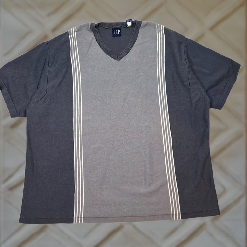 Gap VINTAGE GAP V-Neck T-Shirt Striped Gray Casual Short Sleeve Top Mens XXL Size US XXL / EU 58 / 5 - 1 Thumbnail