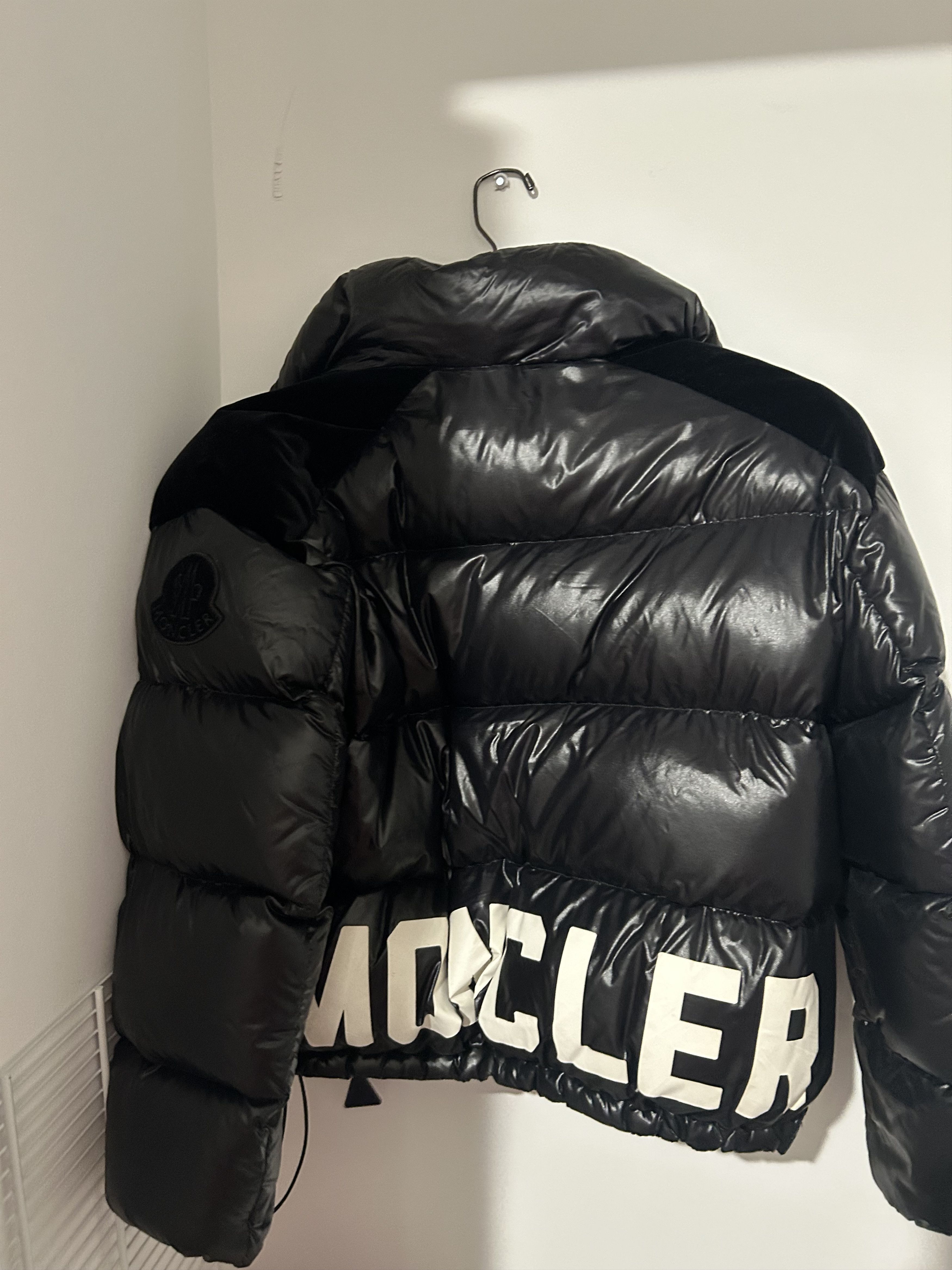 Moncler Moncler Chouelle Guibotto Jacket Size S / US 4 / IT 40 - 2 Thumbnail