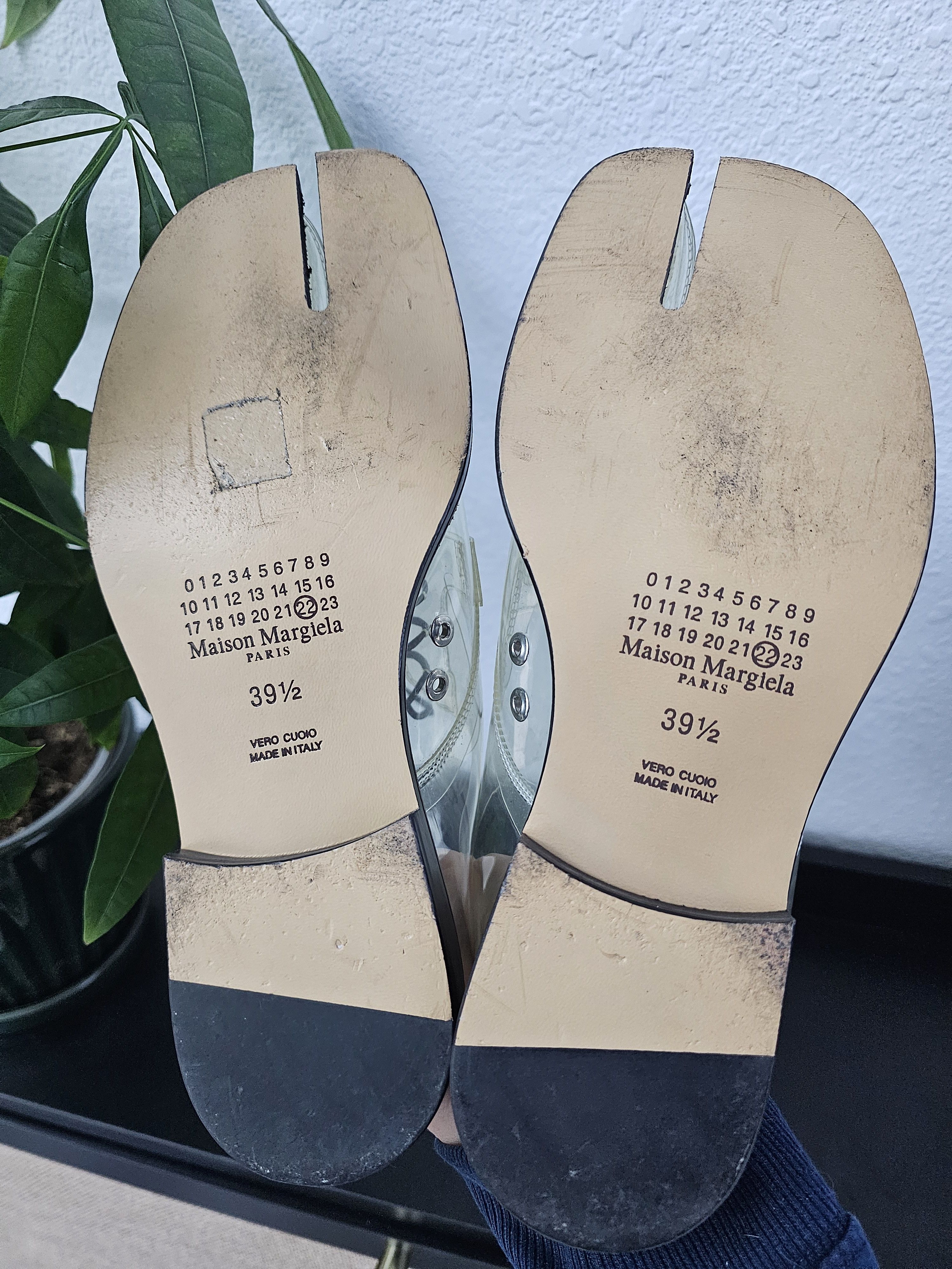 Maison Margiela Maison Marrgiela Tabi PVC Transparent Size US 8.5 / IT 38.5 - 5 Thumbnail