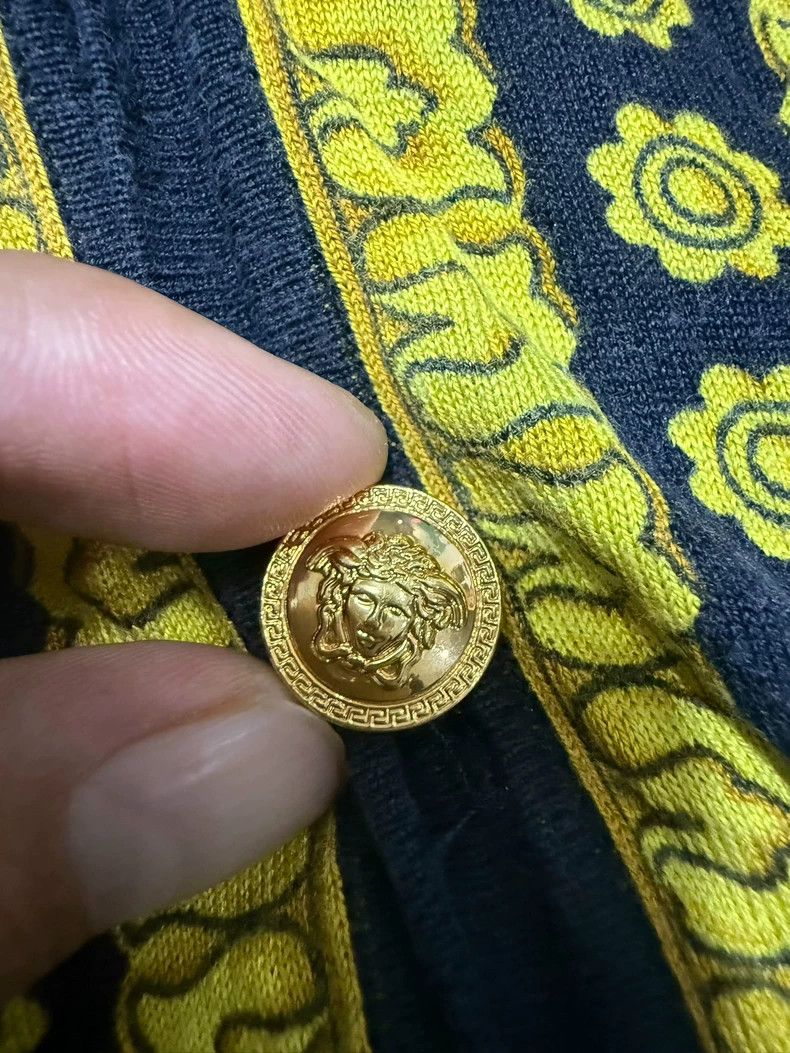 Versace Versace Baroque Medusa patterned knit Size US S / EU 44-46 / 1 - 6 Thumbnail