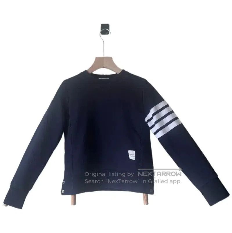 Thom Browne Thom Browne Women's Navy Embroidered Crop Sweatshirt . Size XS / US 0-2 / IT 36-38 - 1 Thumbnail