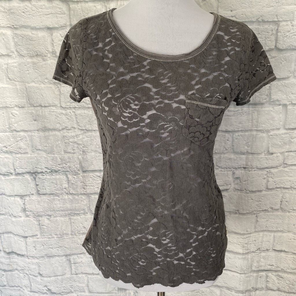 Hollister Hollister women S lace front short sleeve scoopneck top w/po Size S / US 4 / IT 40 - 1 Thumbnail
