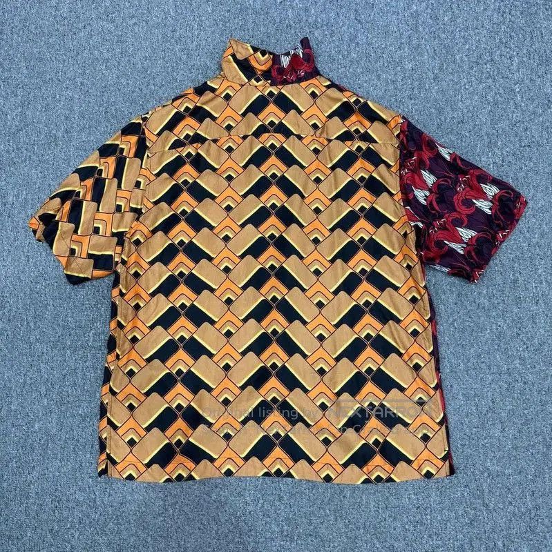 Prada Prada Colorful Men's Shirt in Polyester Blend. Size US M / EU 48-50 / 2 - 5 Thumbnail