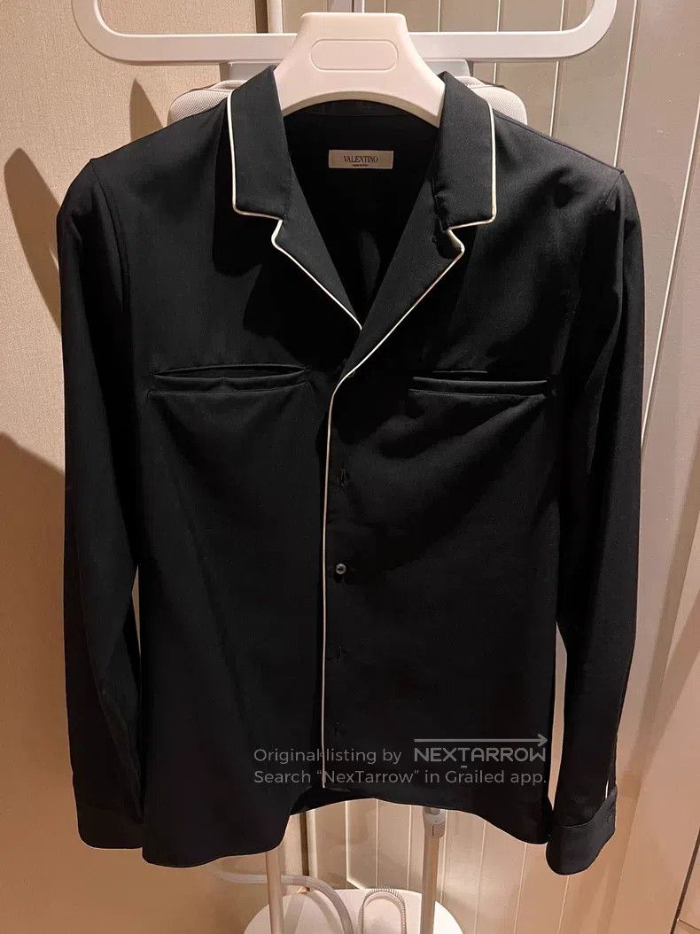 Valentino Valentino Men's shirts Size US S / EU 44-46 / 1 - 1 Thumbnail