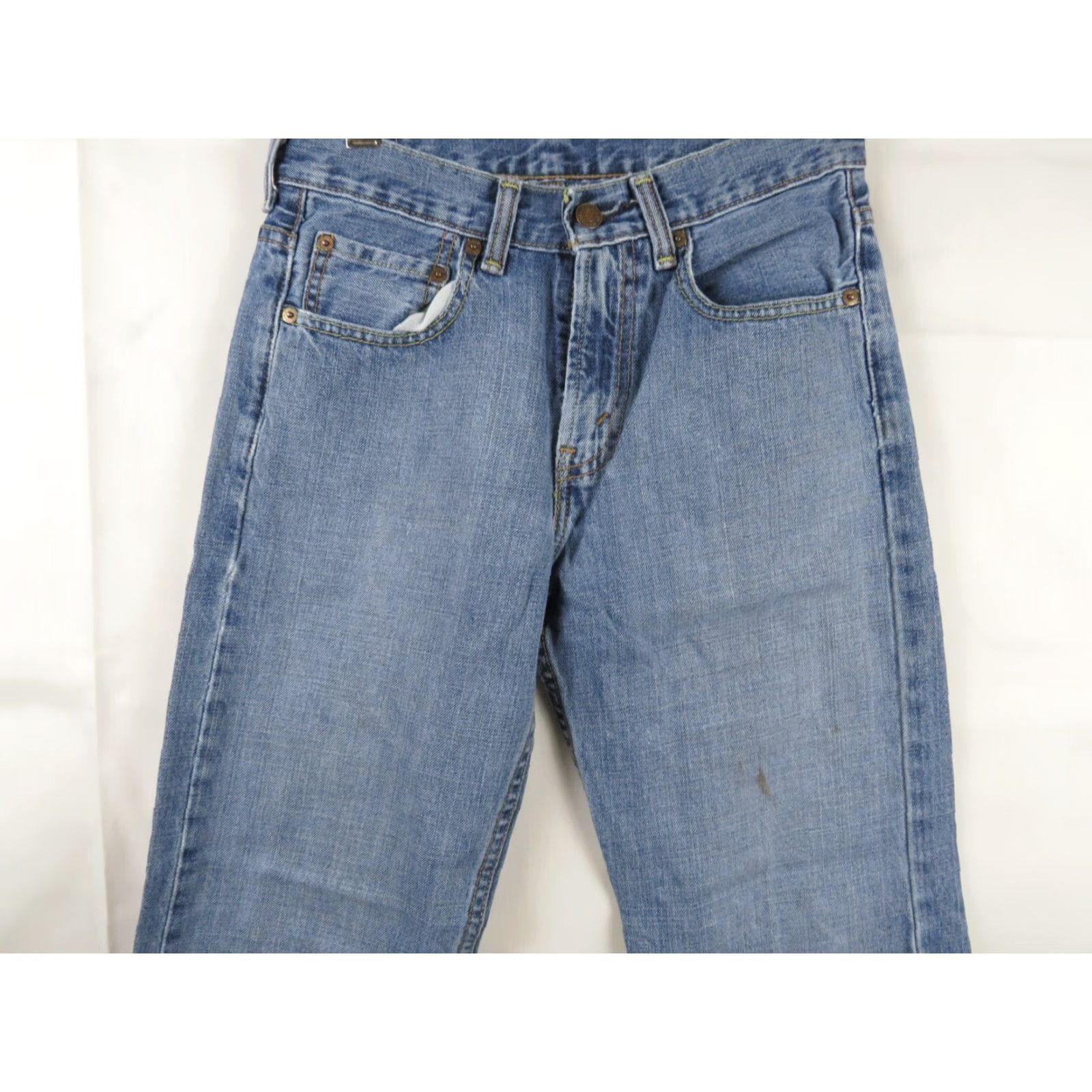 Levi's VINTAGE Levi's 550 Jeans Denim Blue 26X28 Relaxed Fit Men Straight Regular Inseam Medium Accessories None Size US 26 / EU 42 - 3 Thumbnail