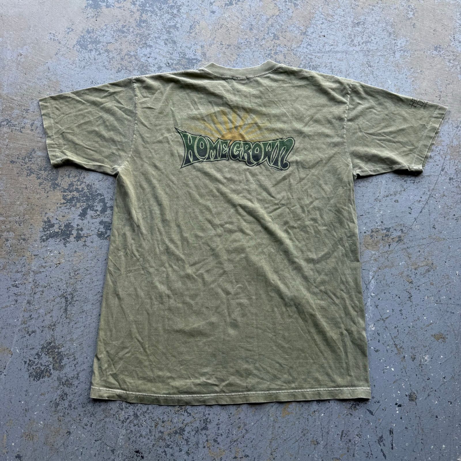 Vintage Vintage 90’s Crazy Shirt Home Grown Hemp Dyed Surfer Tee Size US XL / EU 56 / 4 - 1 Thumbnail