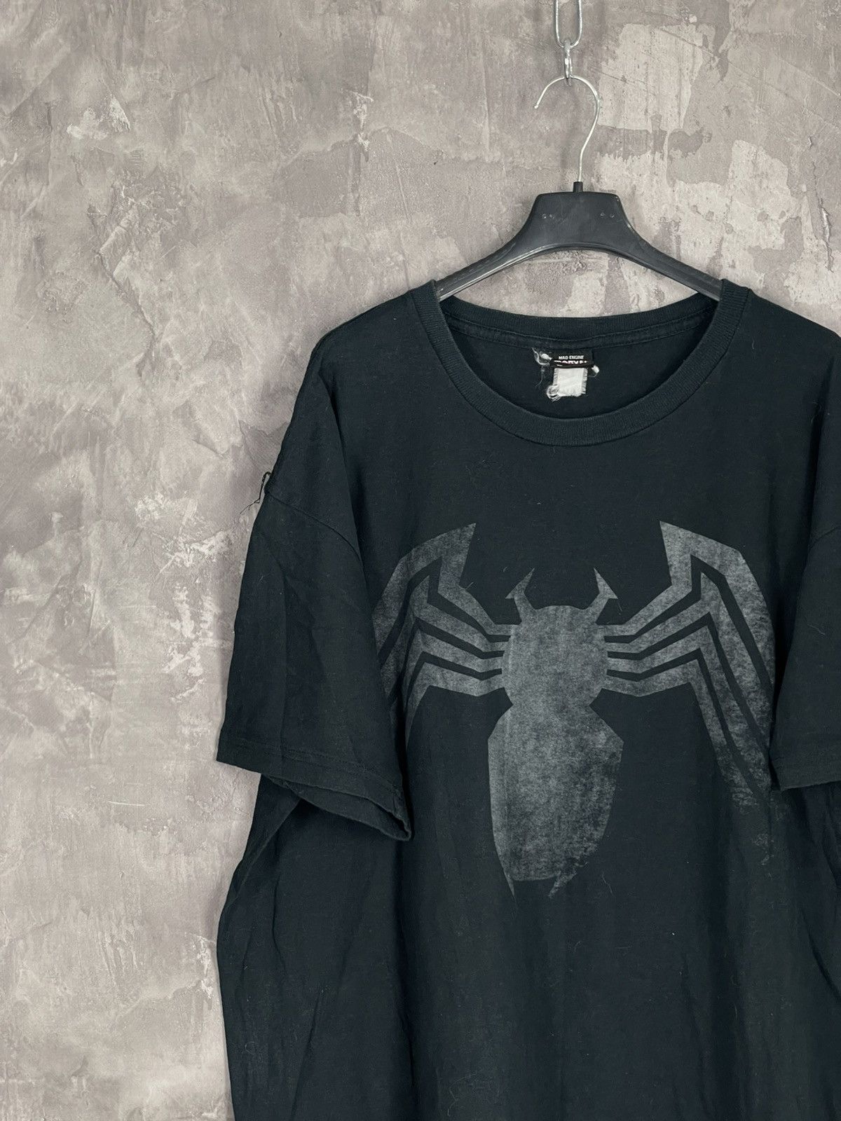 Marvel Comics × Vintage Vintage nicely faded Y2K universal Spider-Man T-shirt Size US L / EU 52-54 / 3 - 3 Thumbnail