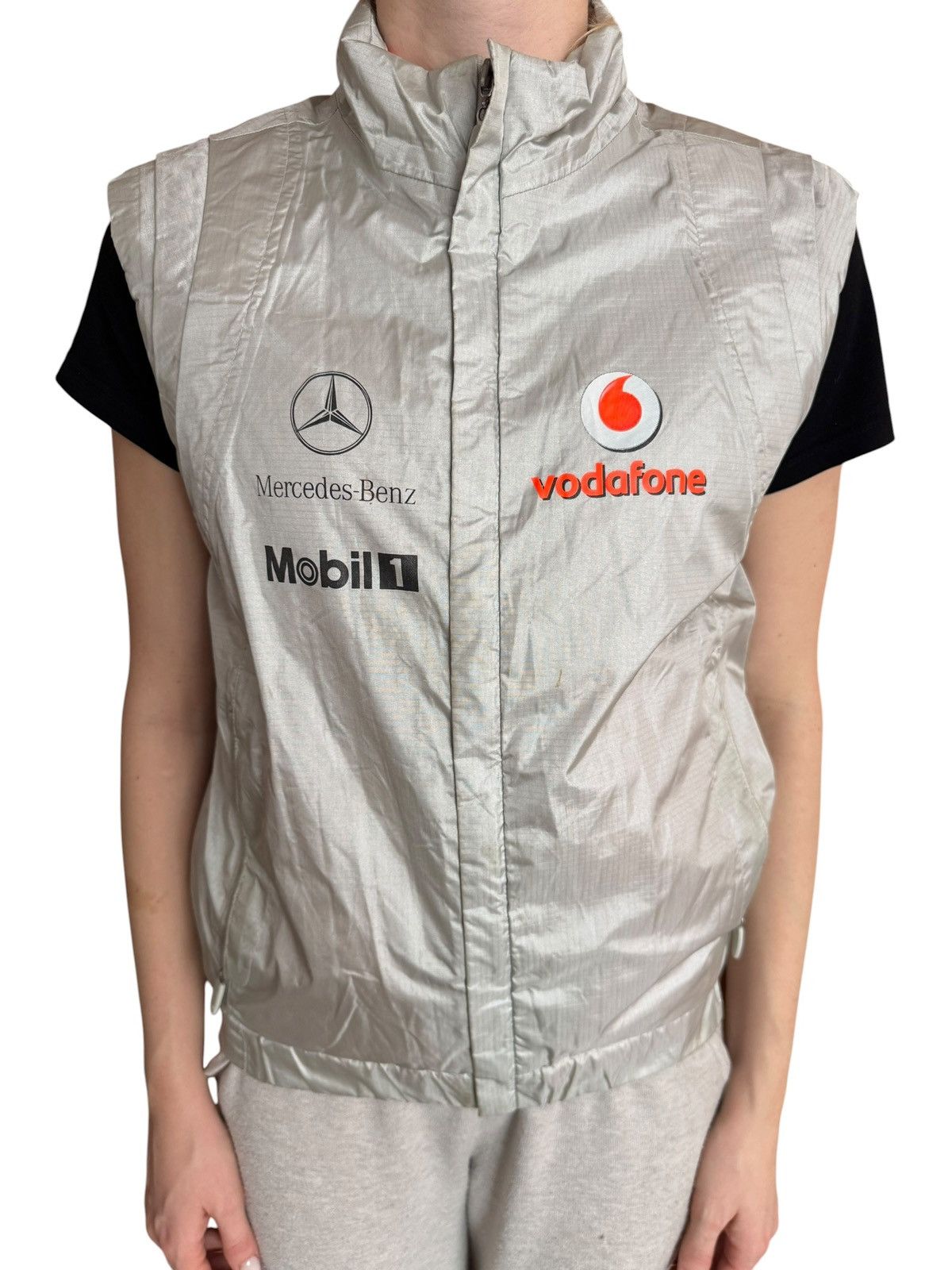 Mercedes-Benz Mercedes Benz McLaren Vodafone F1 Vest Gilet Small Size US S / EU 44-46 / 1 - 1 Thumbnail