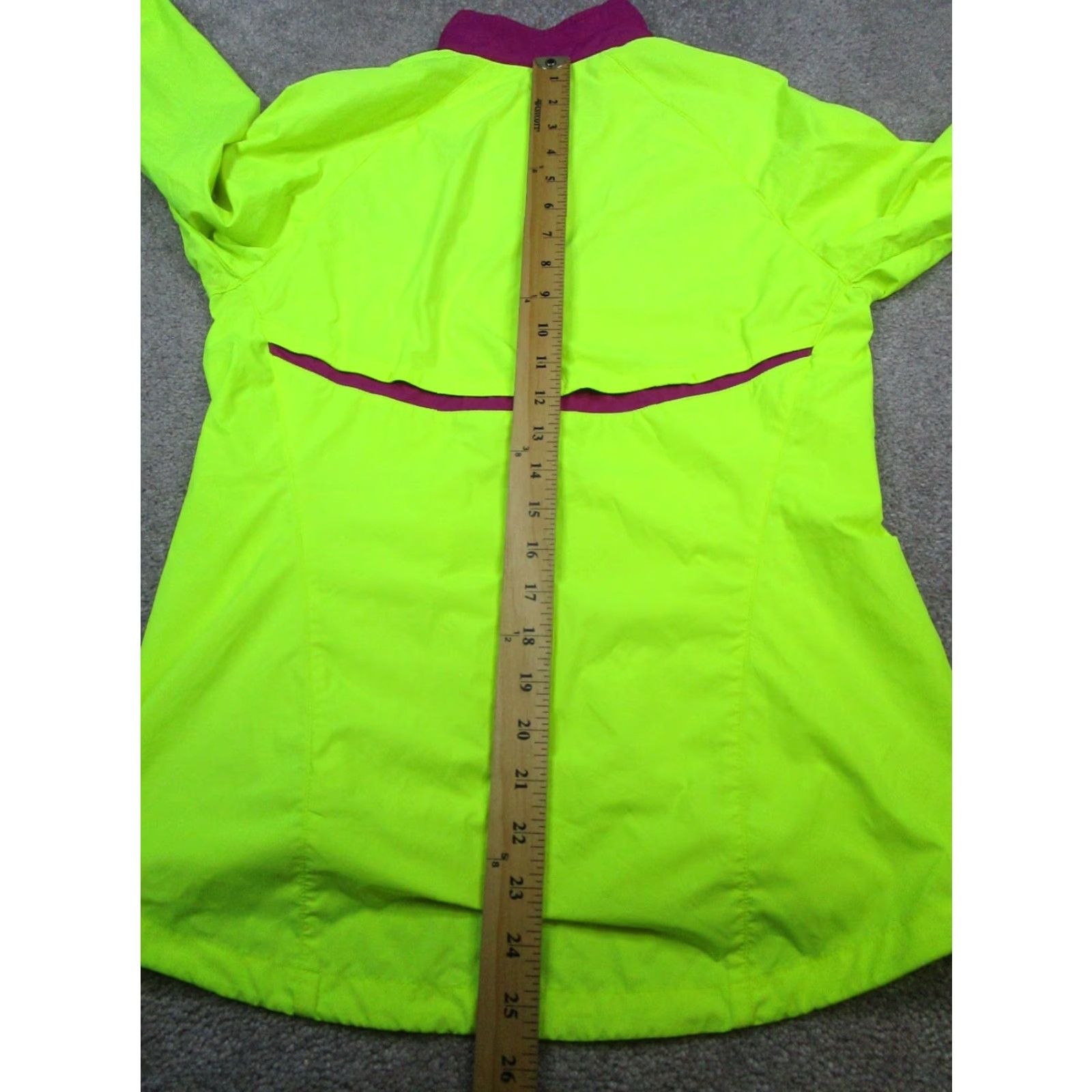 Nike Nike Jacket Women's Small Yellow Full Zip Windbreaker Running Activewear Size S / US 4 / IT 40 - 7 Thumbnail