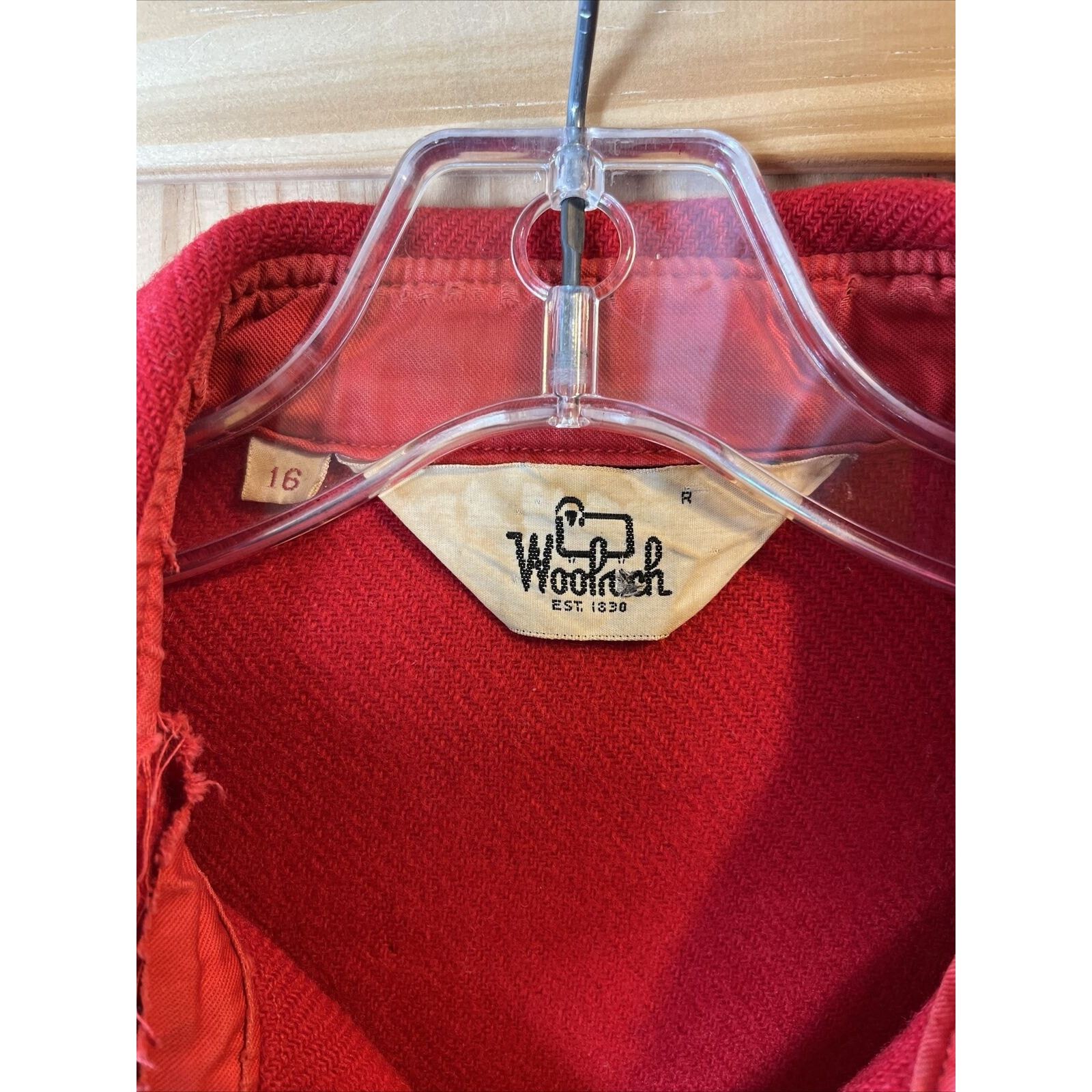 Woolrich Woolen Mills Woolrich Vintage Mens 16 Red Wool Western Distressed Flannel Size US L / EU 52-54 / 3 - 3 Thumbnail