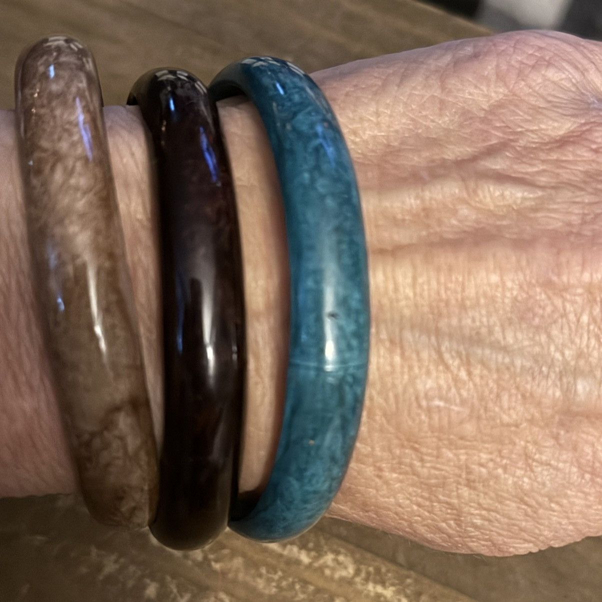 Other Teal, tan and brown marbled bangle bracelets Size ONE SIZE - 2 Thumbnail