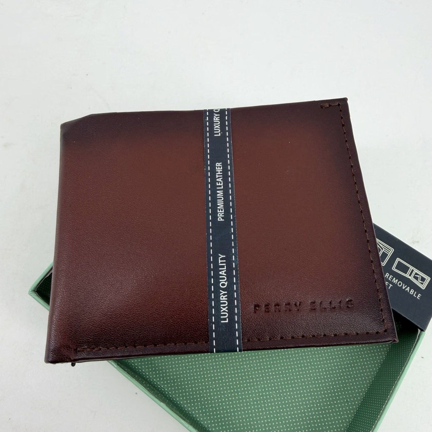 Perry Ellis Perry Ellis Portfolio Men's Passcase with Removable ID Wallet Tan Classic Bifold Wallet Mens Leather Credit Card Folding Designer Style Size ONE SIZE - 4 Thumbnail