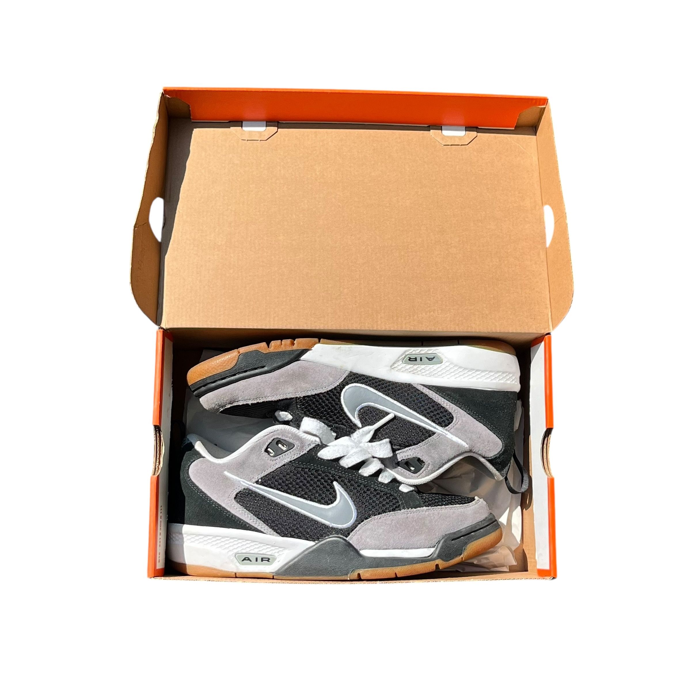 Nike VINTAGE Nike Air Cringe Sneakers 2006 Size US 9 / EU 42 - 1 Thumbnail