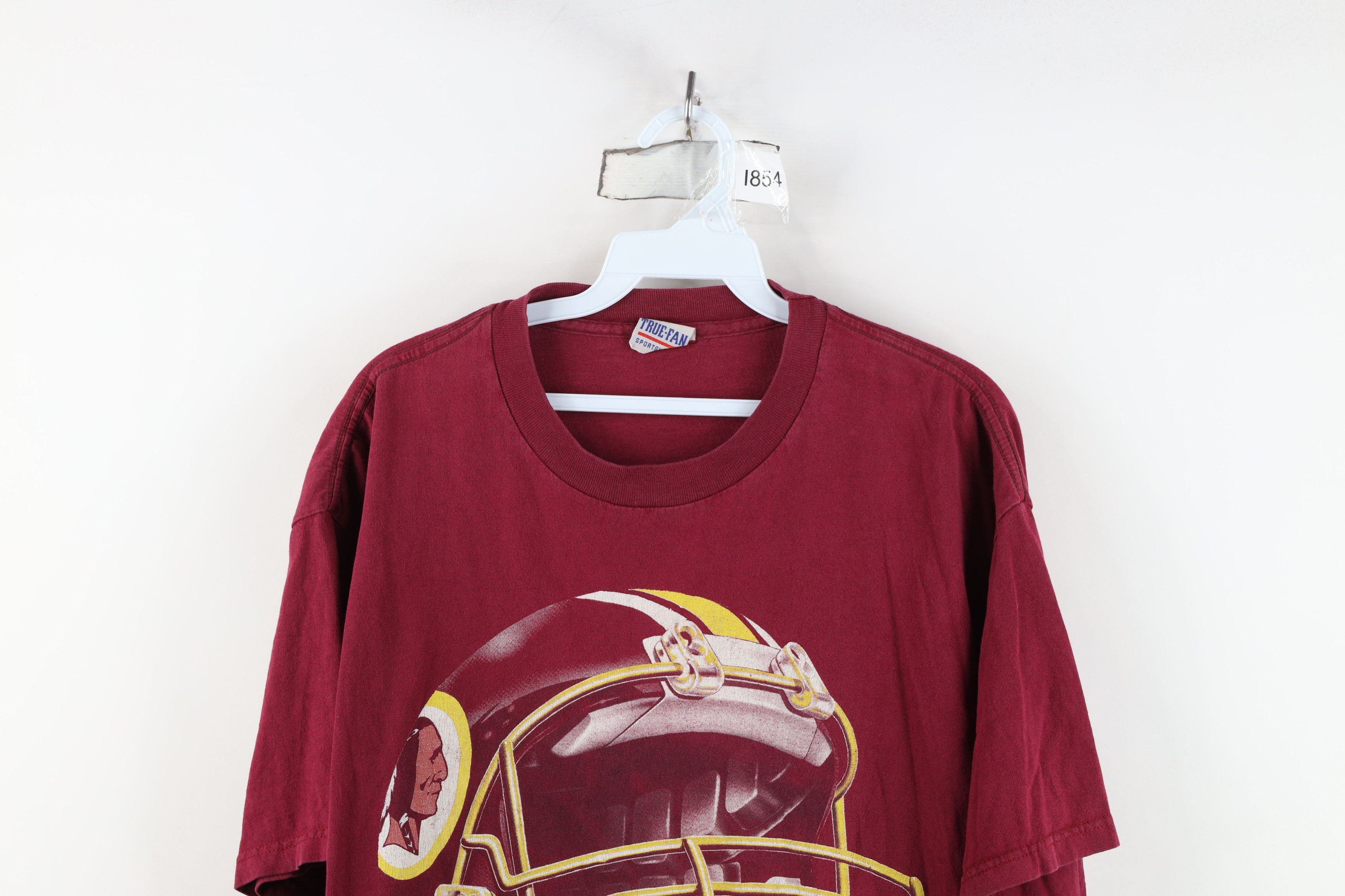 Vintage Vintage 90s Redskins Football T-Shirt Commanders USA Size US XL / EU 56 / 4 - 2 Thumbnail