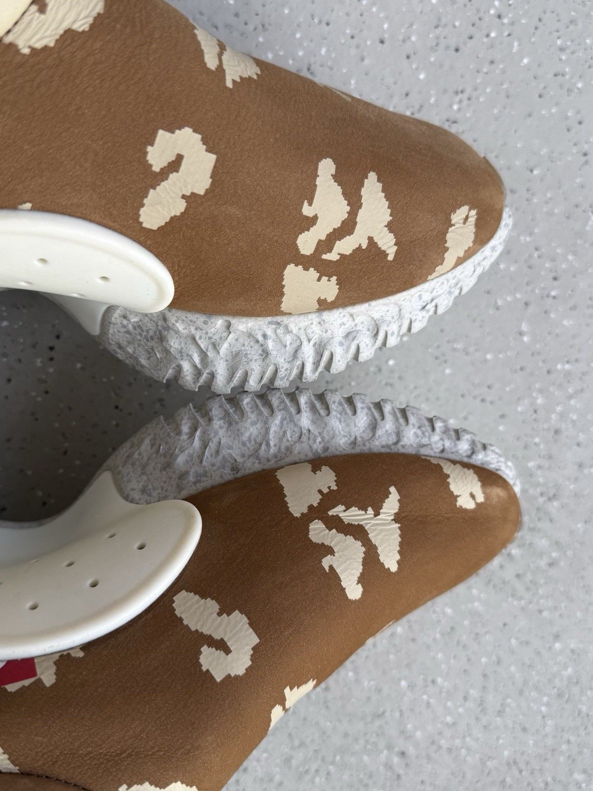 Nike × Undercover Nike Moc Flow SP x Undercover Ale Brown Red White Men's Size US 11.5 / EU 44-45 - 8 Thumbnail