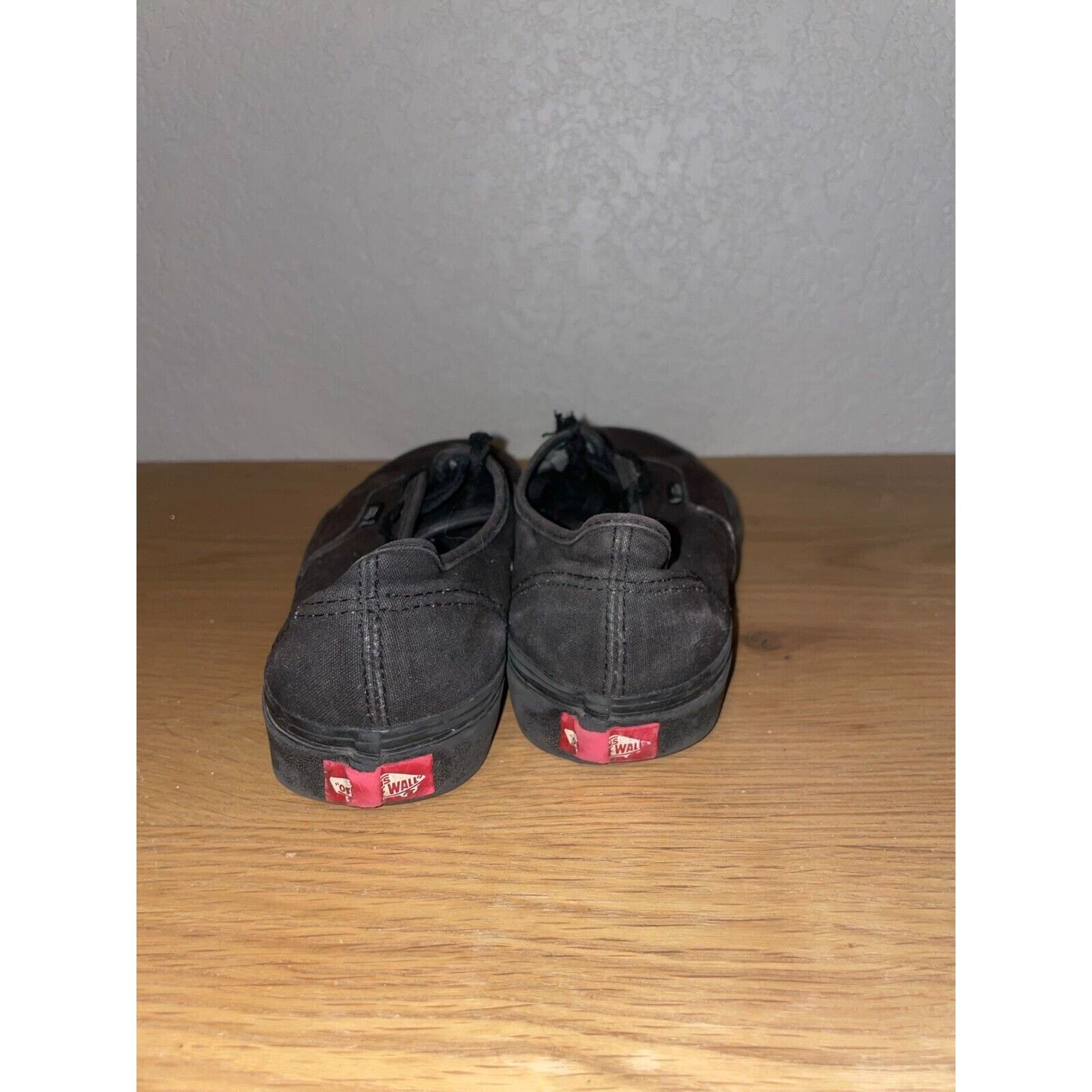 Vans Womens Vans Black Slip on Sneakers Shoes Van Women Size 8.5 Size US 8.5 / IT 38.5 - 7 Thumbnail