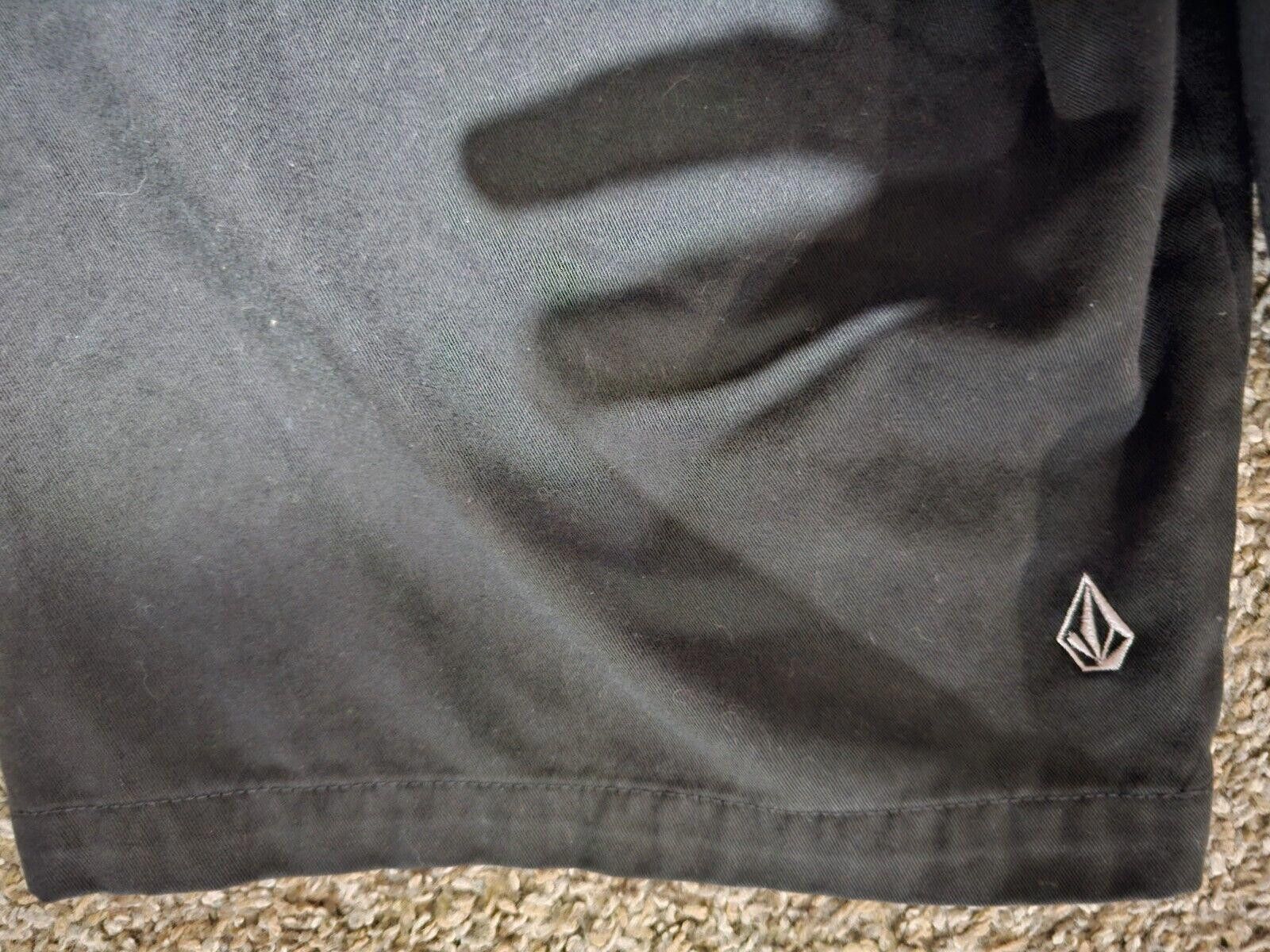 Volcom Volcom Men's Corpo Class Black Logo Shorts Sz 33 Size US 33 - 7 Thumbnail