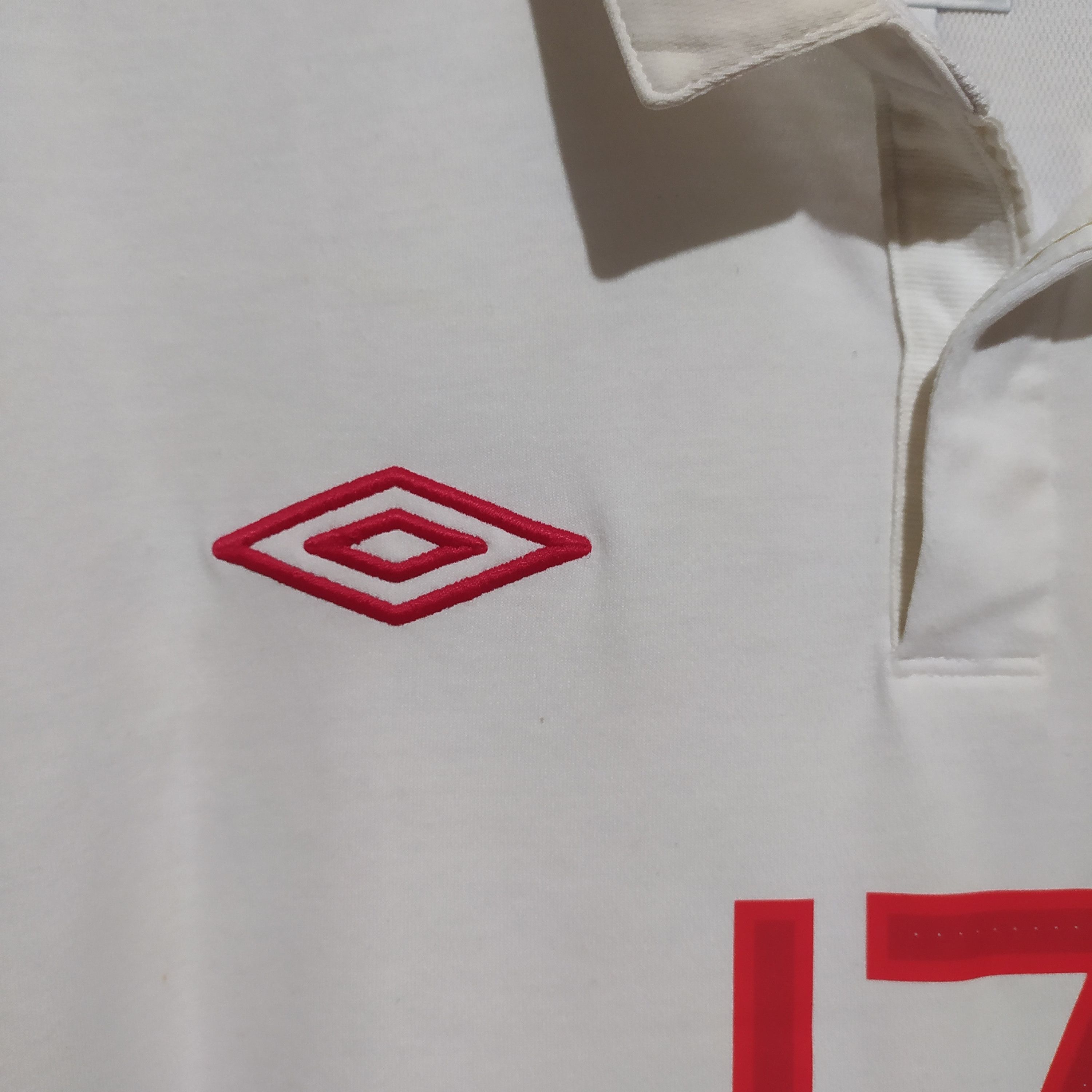 Umbro Umbro x England 2009/10 Beckham #17 Home Soccer Jersey Size US L / EU 52-54 / 3 - 7 Thumbnail