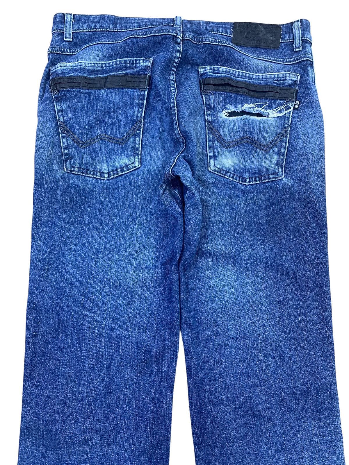 Edwin Vintage Edwin Whiskers Faded Blue Wash Style Loose Jeans Size US 33 - 4 Thumbnail