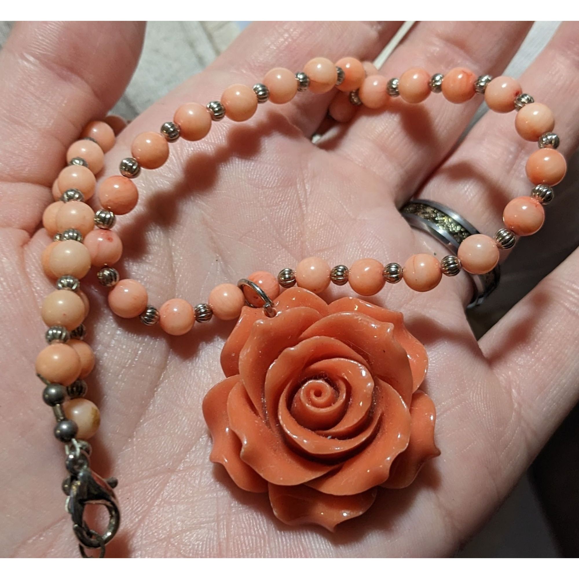 Other Retro Cottagecore Pink Beaded Floral Pendant Necklace Size ONE SIZE - 8 Thumbnail