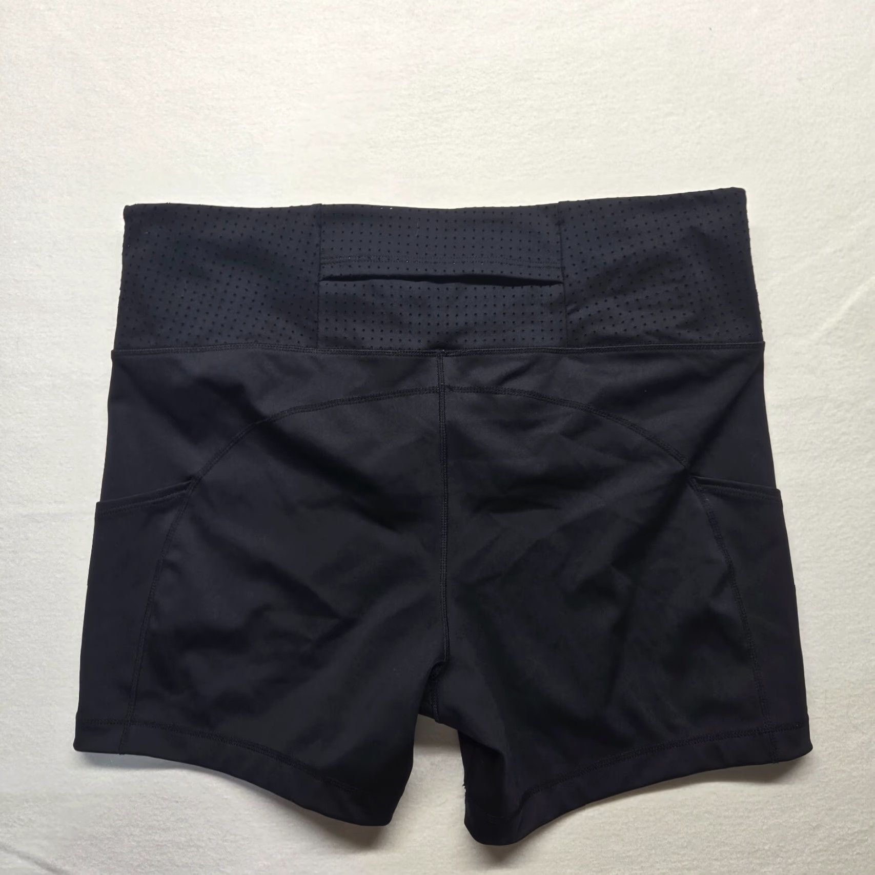 Brooks Brooks Athletic Shorts Solid Black XL Women Running Tennis Golf Sun Light Weight Pants Size 40" / US 18 - 7 Thumbnail