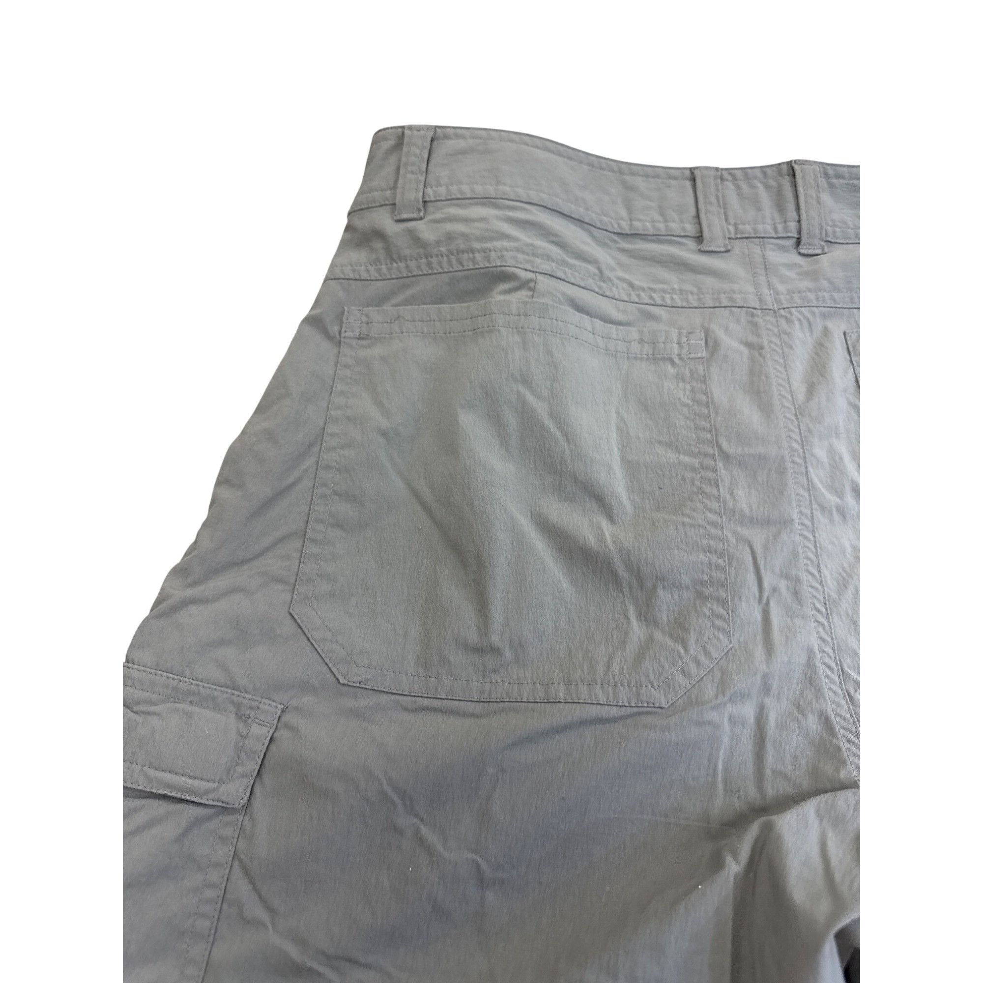 Cabelas Cabelas Mens Olive Cargo Shorts Size 34 x20 SKU 8292 Size US 34 / EU 50 - 13 Thumbnail