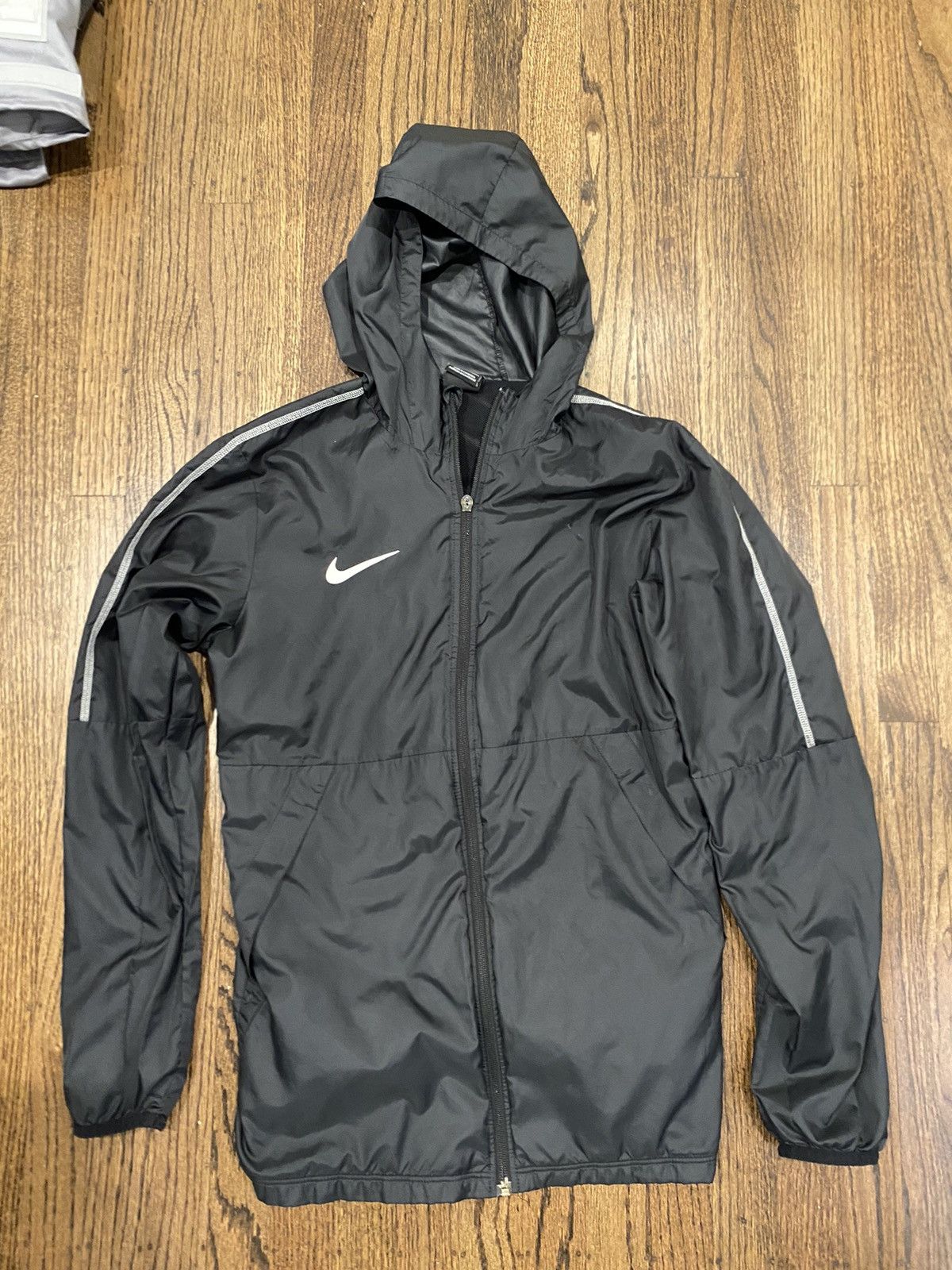 Nike Nike windbreaker black Size US S / EU 44-46 / 1 - 1 Thumbnail