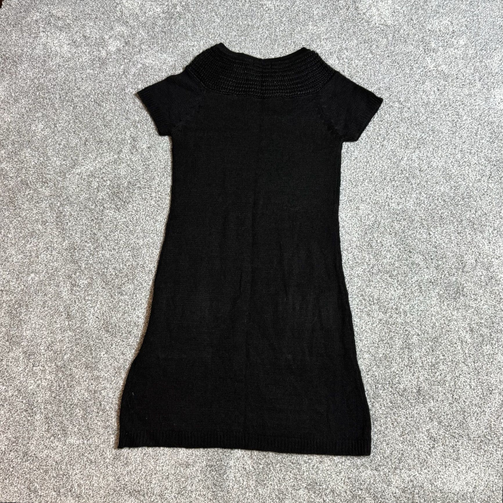 Vintage VINTAGE Pink Angel Sweater Dress Dress Knee Length Women 14 Black 100% Acrylic Grunge Minimalist Cozy Pockets Short Sleeve Knit Button Size XL / US 12-14 / IT 48-50 - 7 Thumbnail
