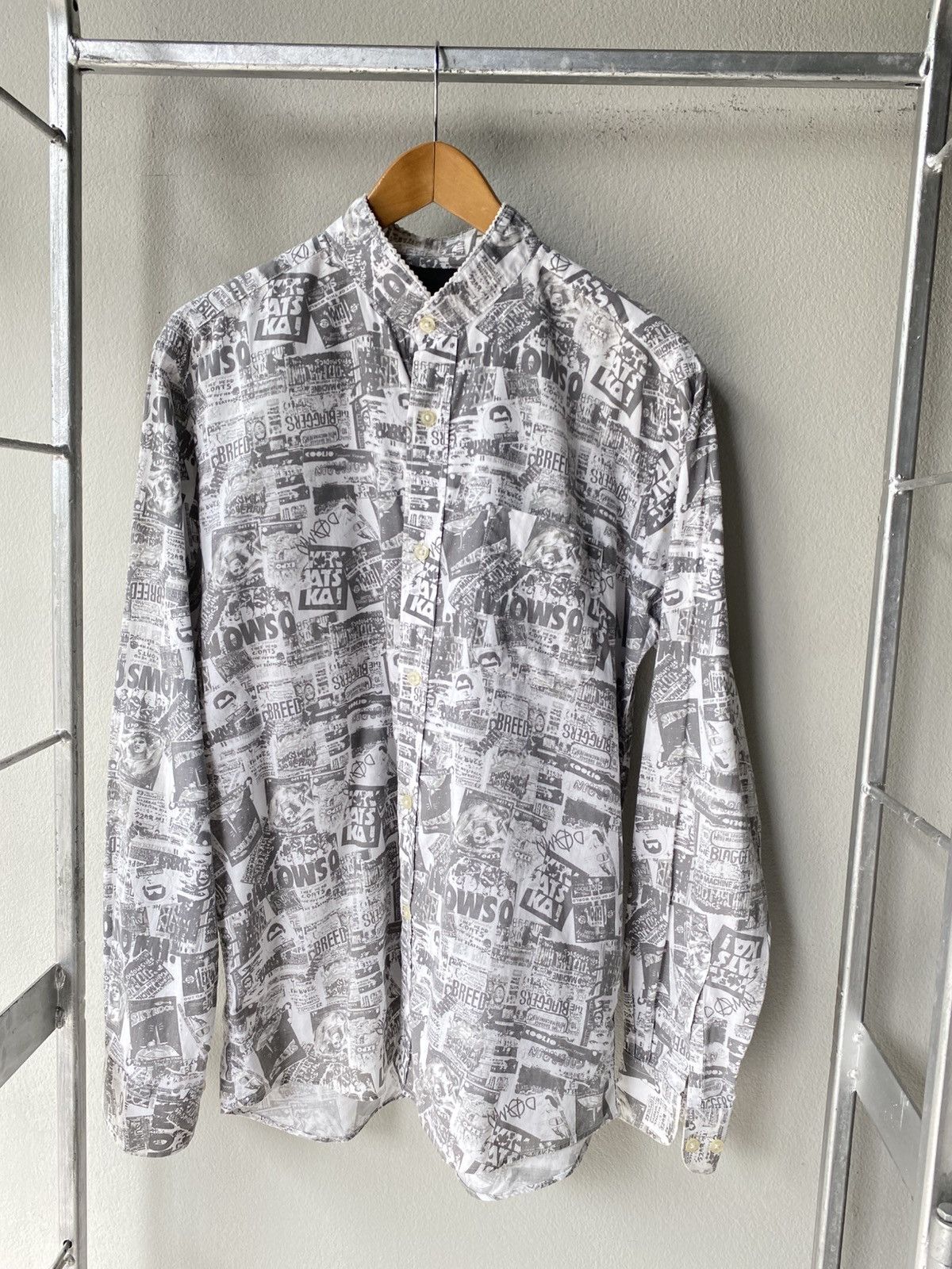 Japanese Brand Splendid satisfaction Gray Newspaper Print Button-Up Shirt Size US M / EU 48-50 / 2 - 1 Thumbnail