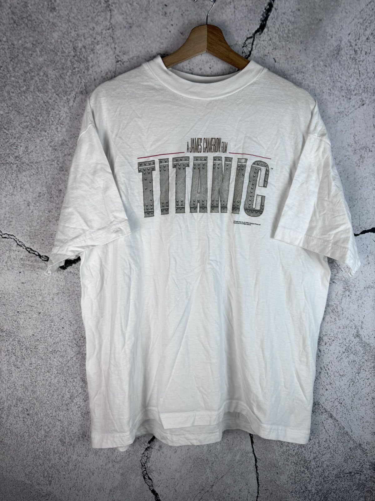 Band Tees Vintage 1998 Titanic Leonardo Dicaprio James Cameron Tee Size US XL / EU 56 / 4 - 1 Thumbnail