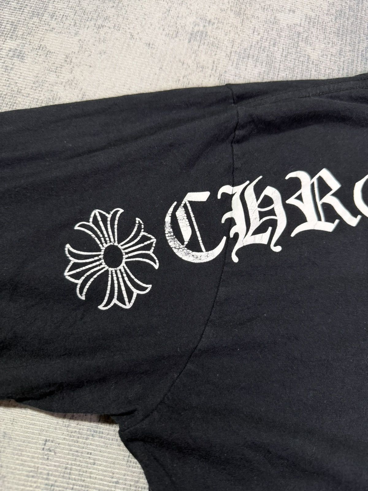 Chrome Hearts Shoulder Script Tonal Dagger Size US XL / EU 56 / 4 - 6 Thumbnail