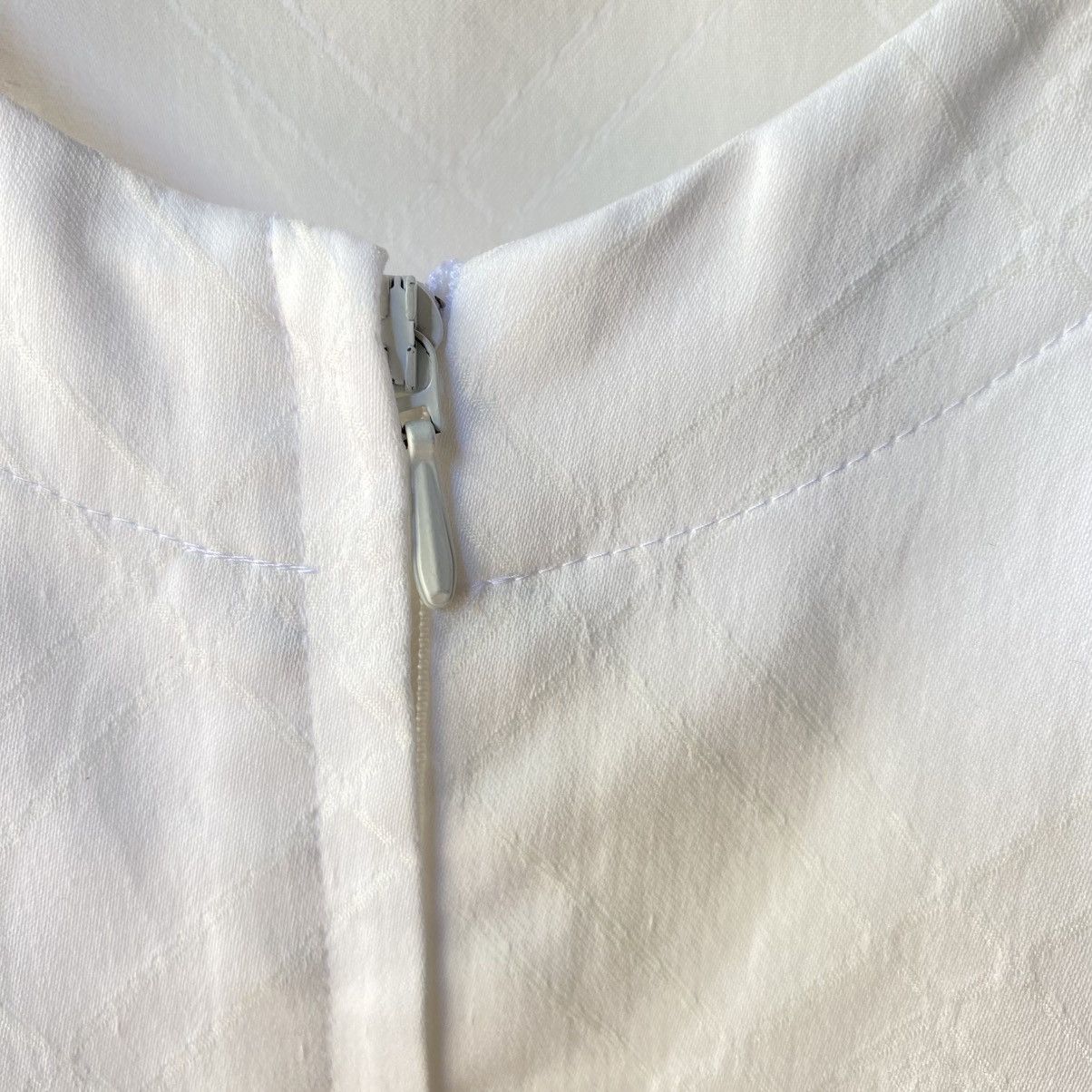 Givenchy Givenchy White Sleeveless Structured Blouse Size XS / US 0-2 / IT 36-38 - 4 Thumbnail