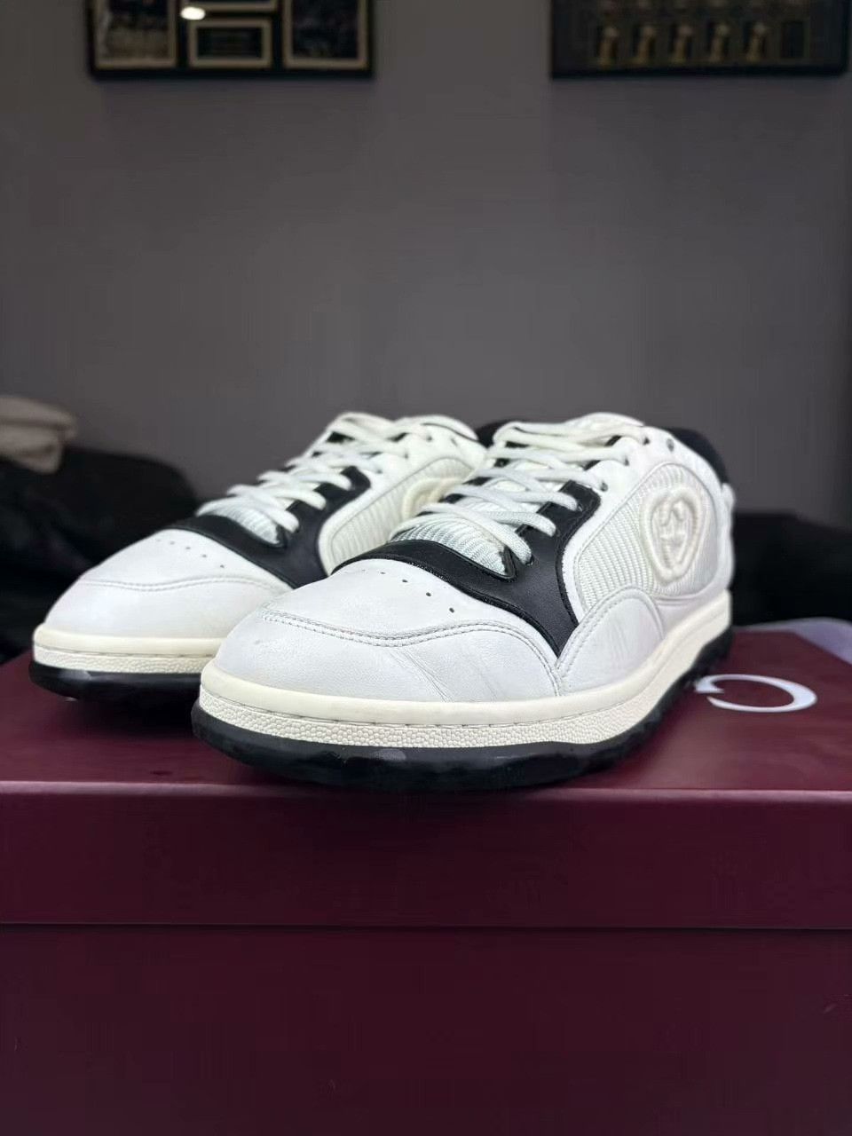 Gucci Gucci Distressed Black Lowtop Sneakers 41 Men Size US 8.5 / EU 41-42 - 1 Thumbnail