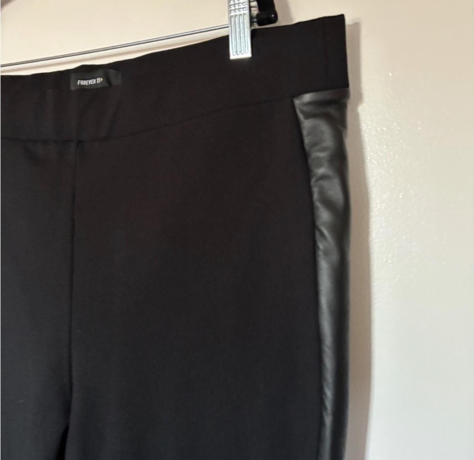 Forever 21 Forever 21 + leggings Size 42" / US 20 - 5 Thumbnail