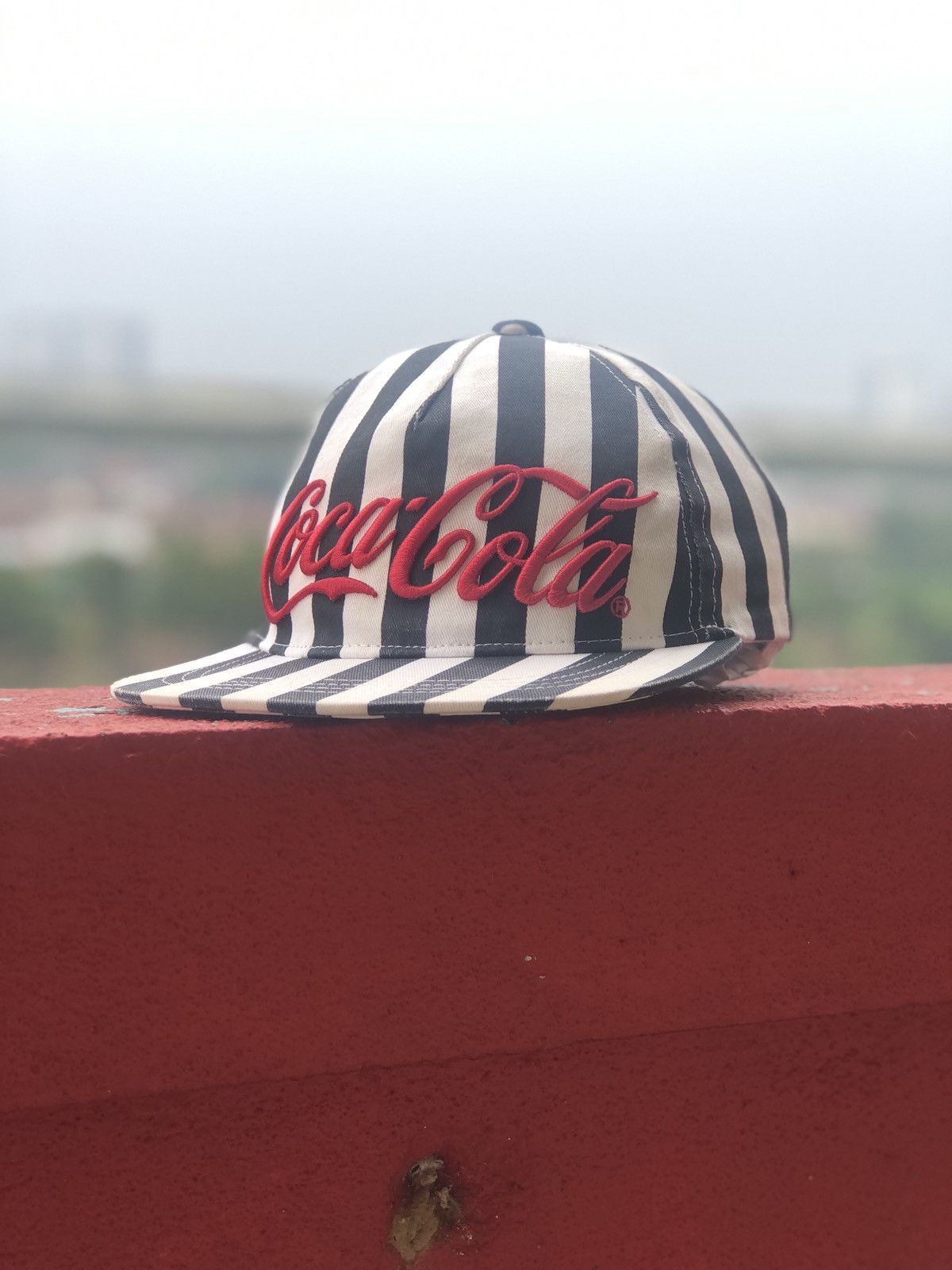Coca Cola Vintage Coca Cola SnapBack cap Size ONE SIZE - 1 Thumbnail