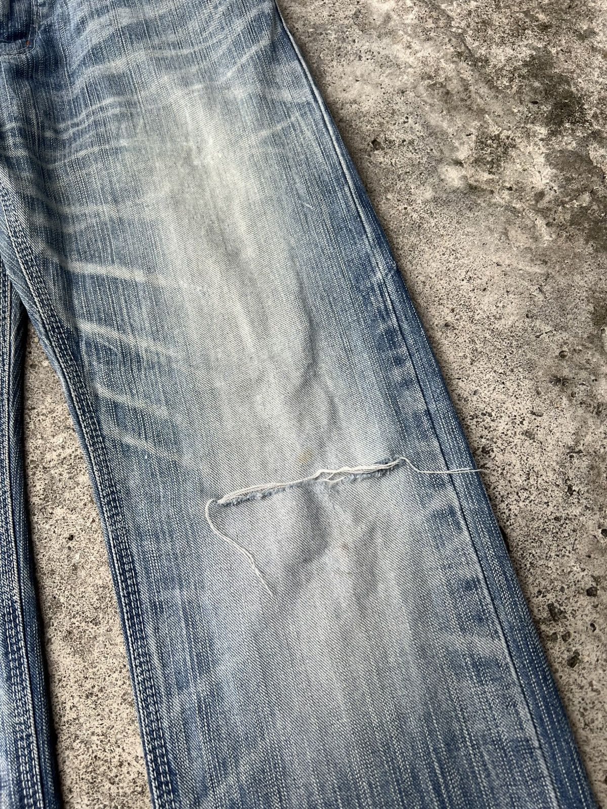 Edwin Vintage Edwin Exclusive Vintage Light Wash Jean Size US 31 - 8 Thumbnail