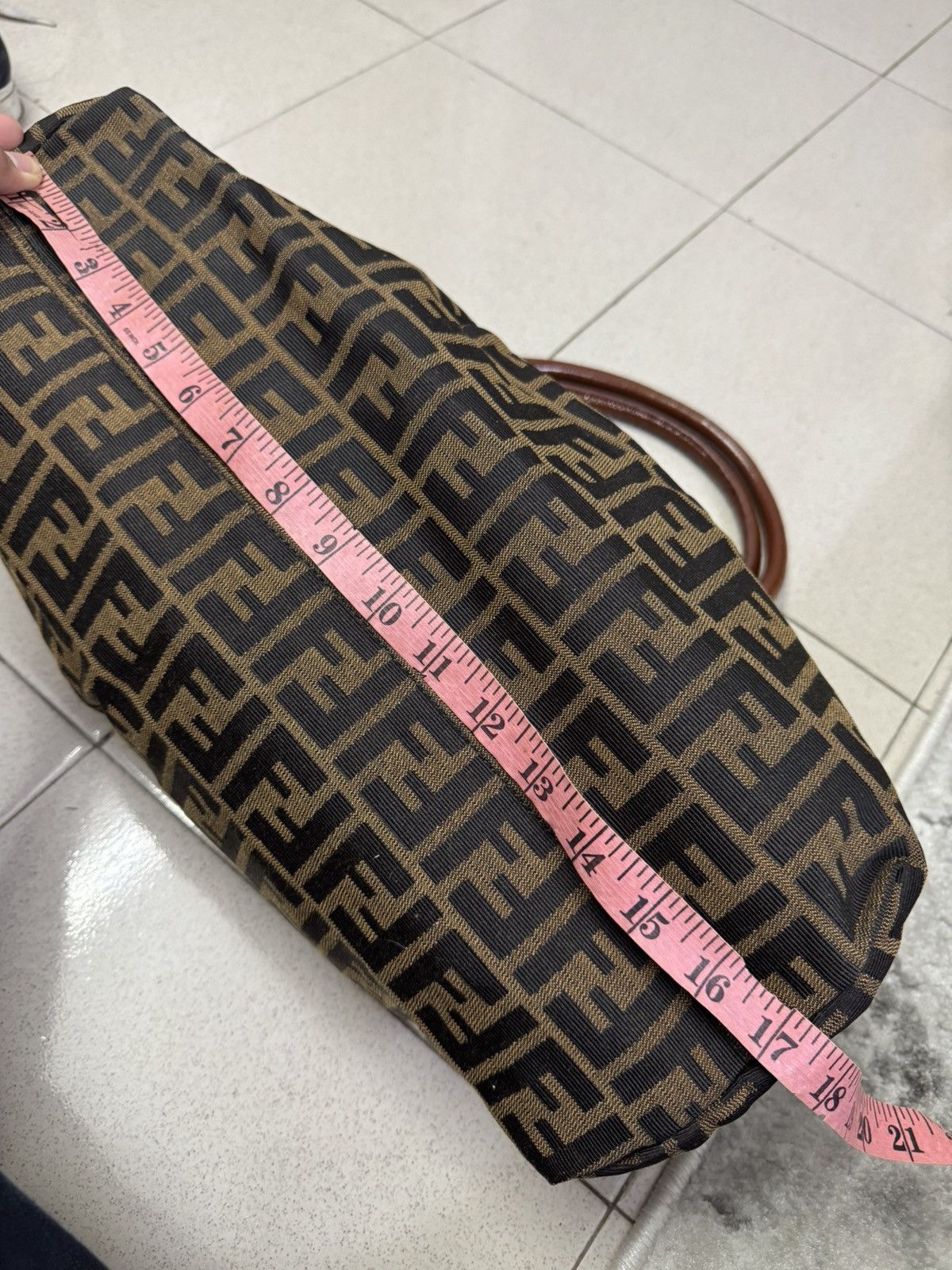 Fendi FENDI FULL MONOGRAM SHOULDER BAG Size ONE SIZE - 3 Thumbnail