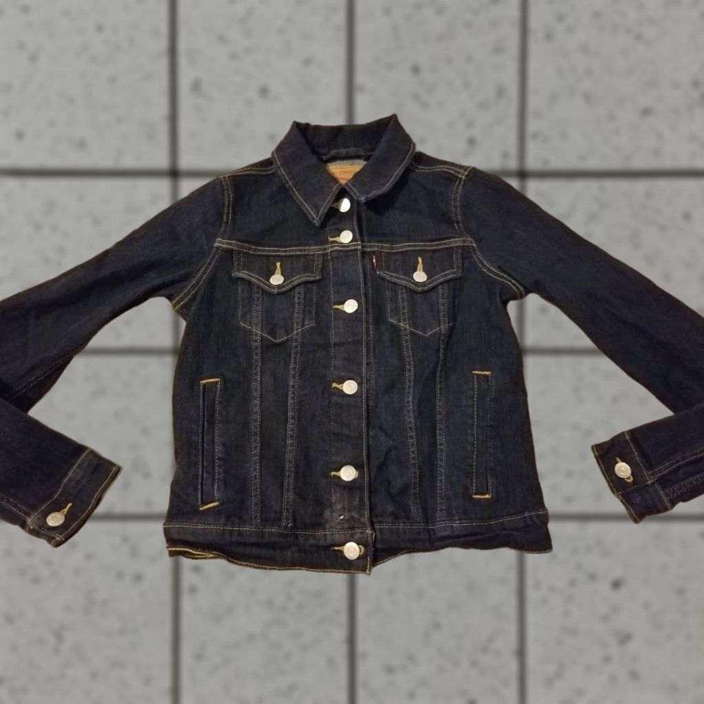 Levi's VINTAGE Womens Levis Denim Jacket S Small Blue Cotton Jean Stretch Jacket Womens S Blue Denim Stretch Size 28" / US 6 / IT 42 - 1 Thumbnail