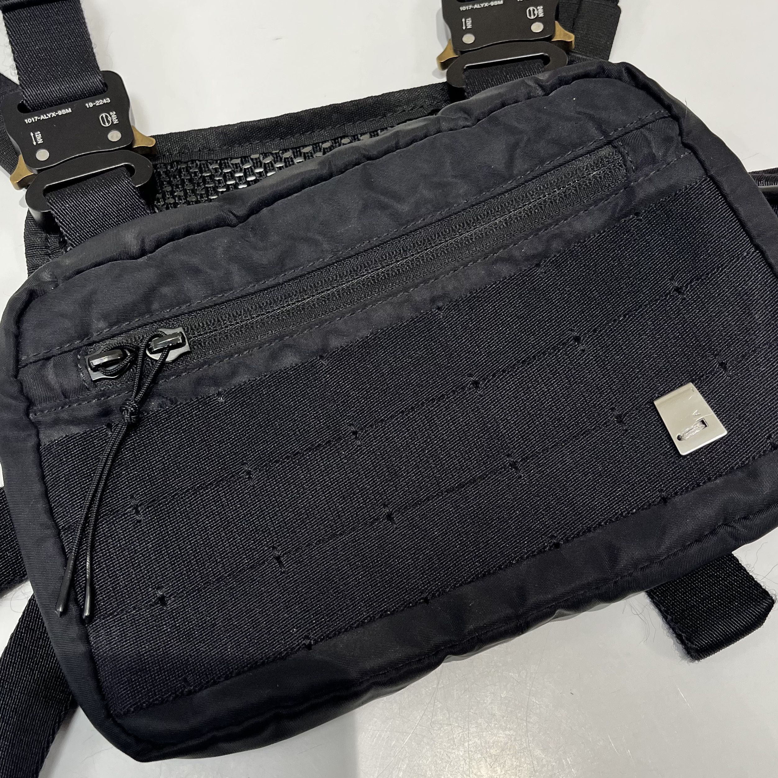 1017 ALYX 9SM 1017 ALYX 9SM Mini Chest Rig Black Size ONE SIZE - 5 Thumbnail